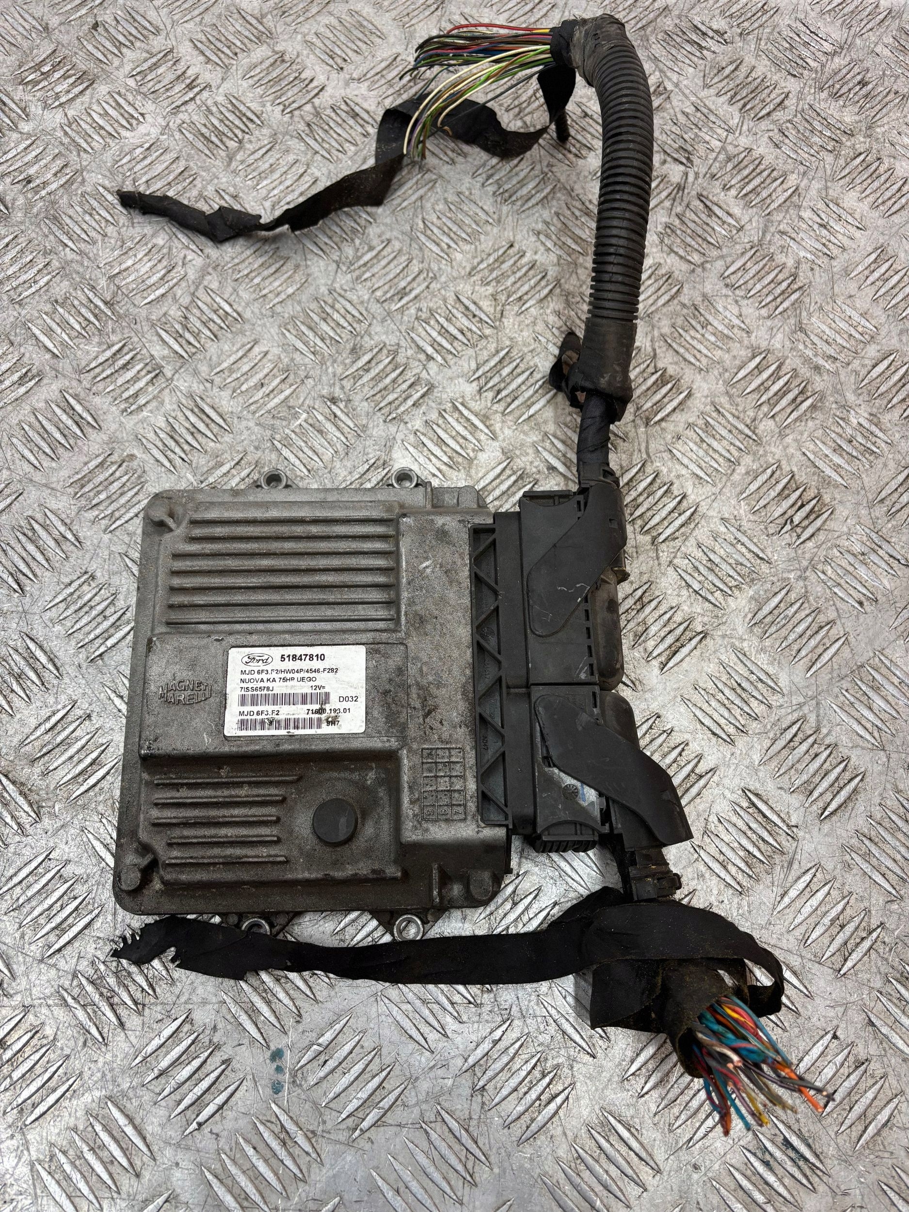 control unit of the engine computer FORD KA 1.3 TDCI 51847810
