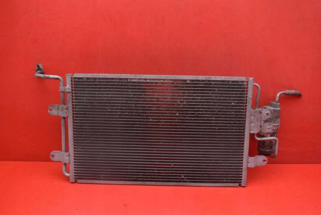 Радиатор кондиционера seat LEON 1 и 1.4 16V 75 ЛС 99-05