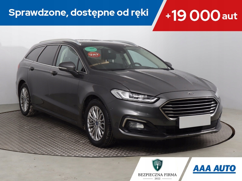Ford Mondeo 2.0 Hybrid, Salon Polska