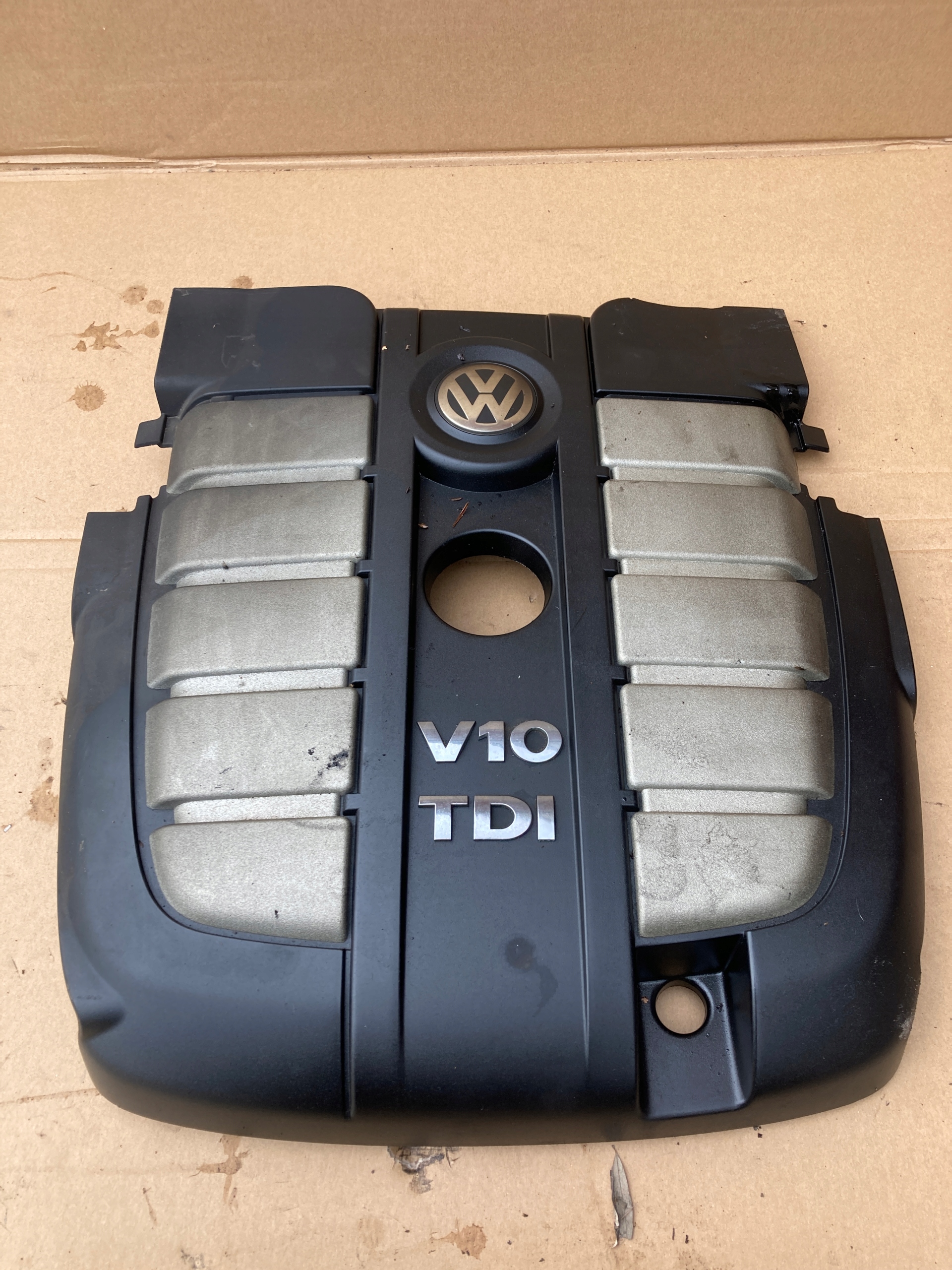 Volkswagen touareg phaeton защита на двигатель 07z103925p