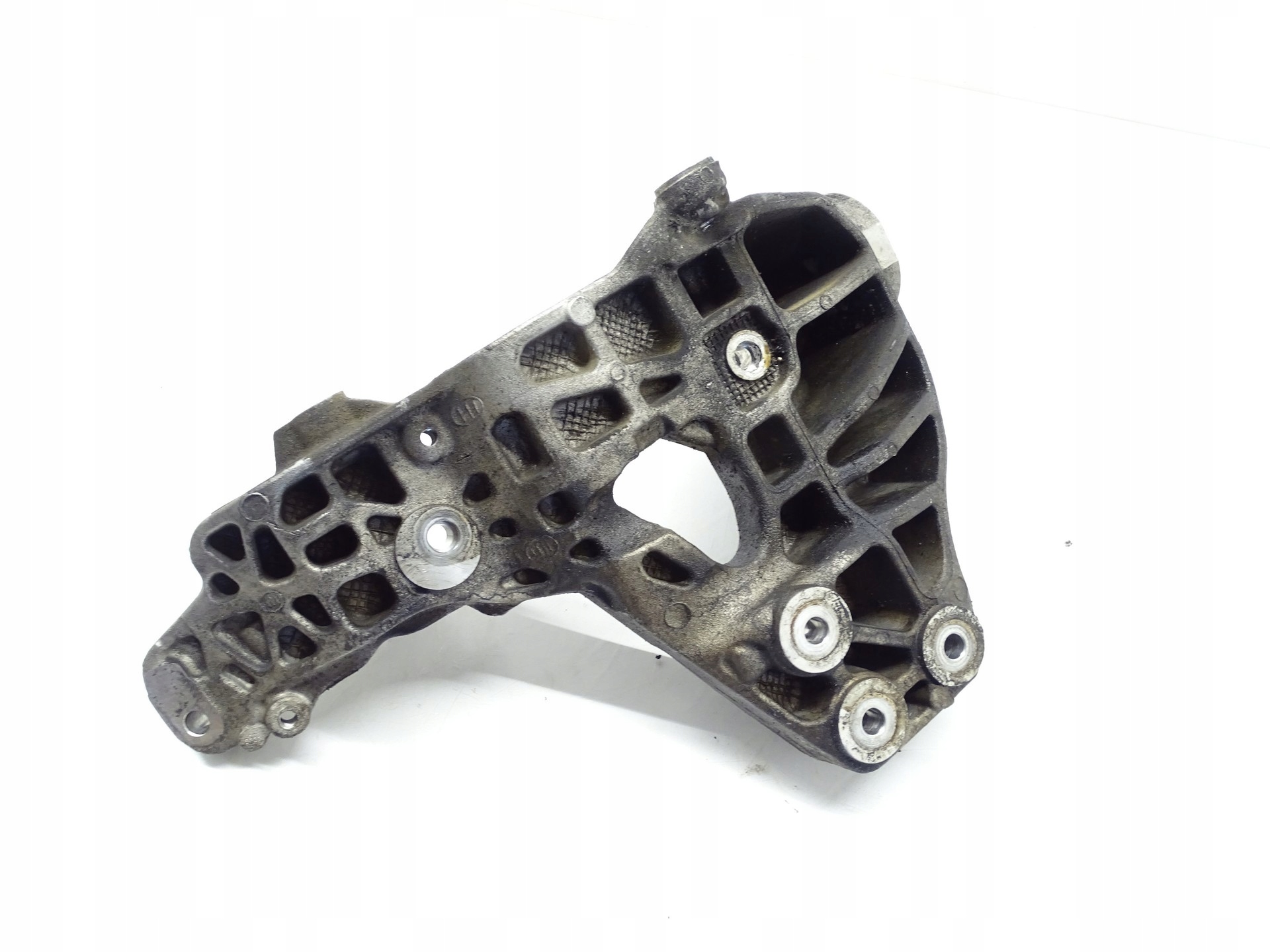 engine mount MASERATI LEVANTE 3.0 D V6 2168F