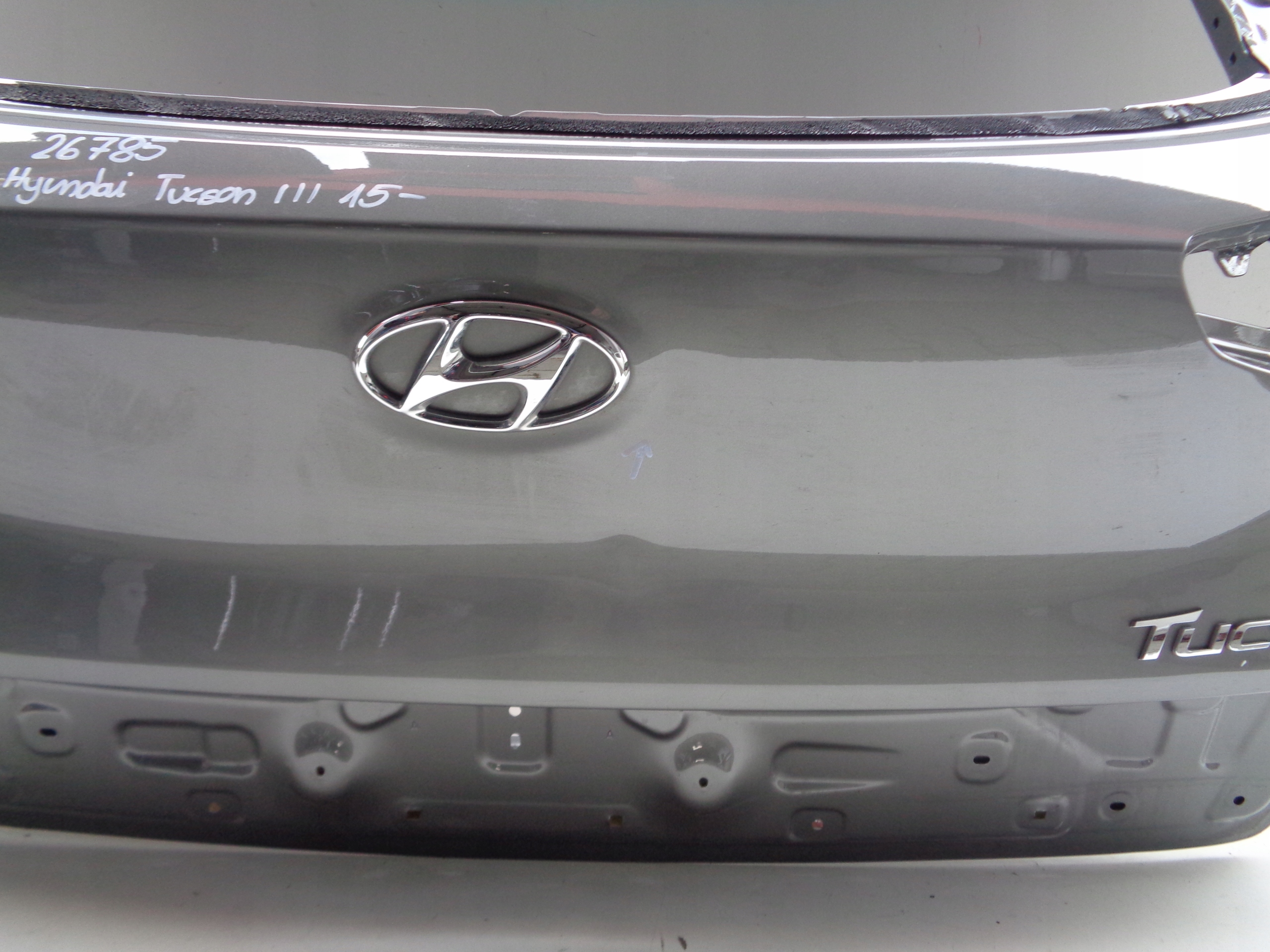 boot doors HYUNDAI TUCSON III 15- NR 26785