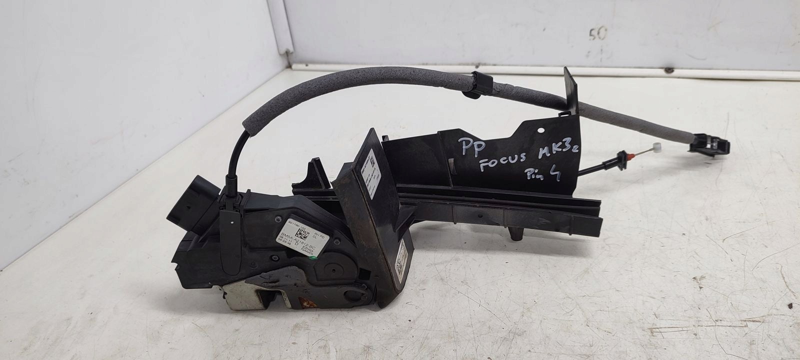 lock door front front right Ford Focus MK3