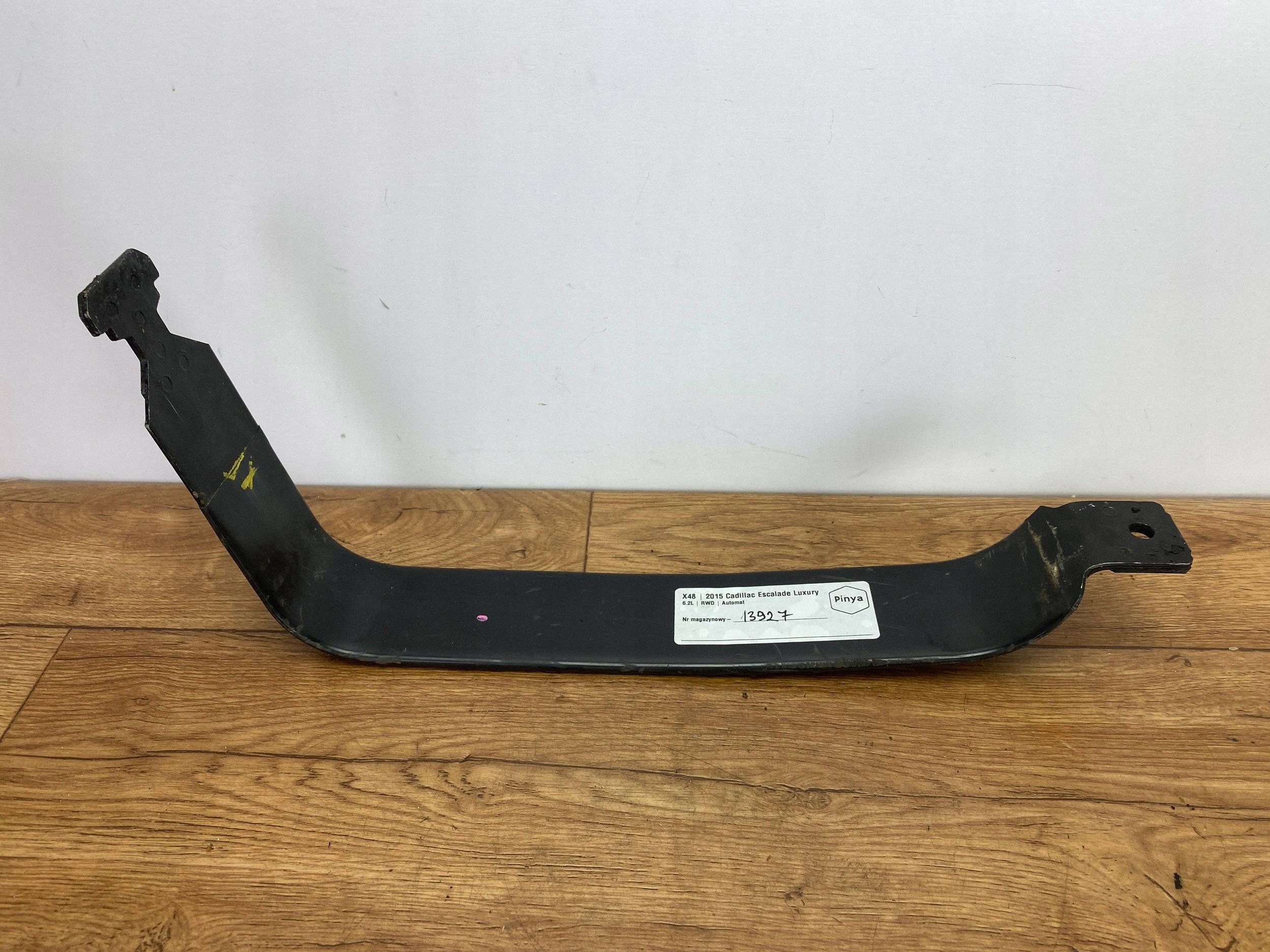 Support plaque Réservoir Carburant Cadillac Escalade IV 2015+