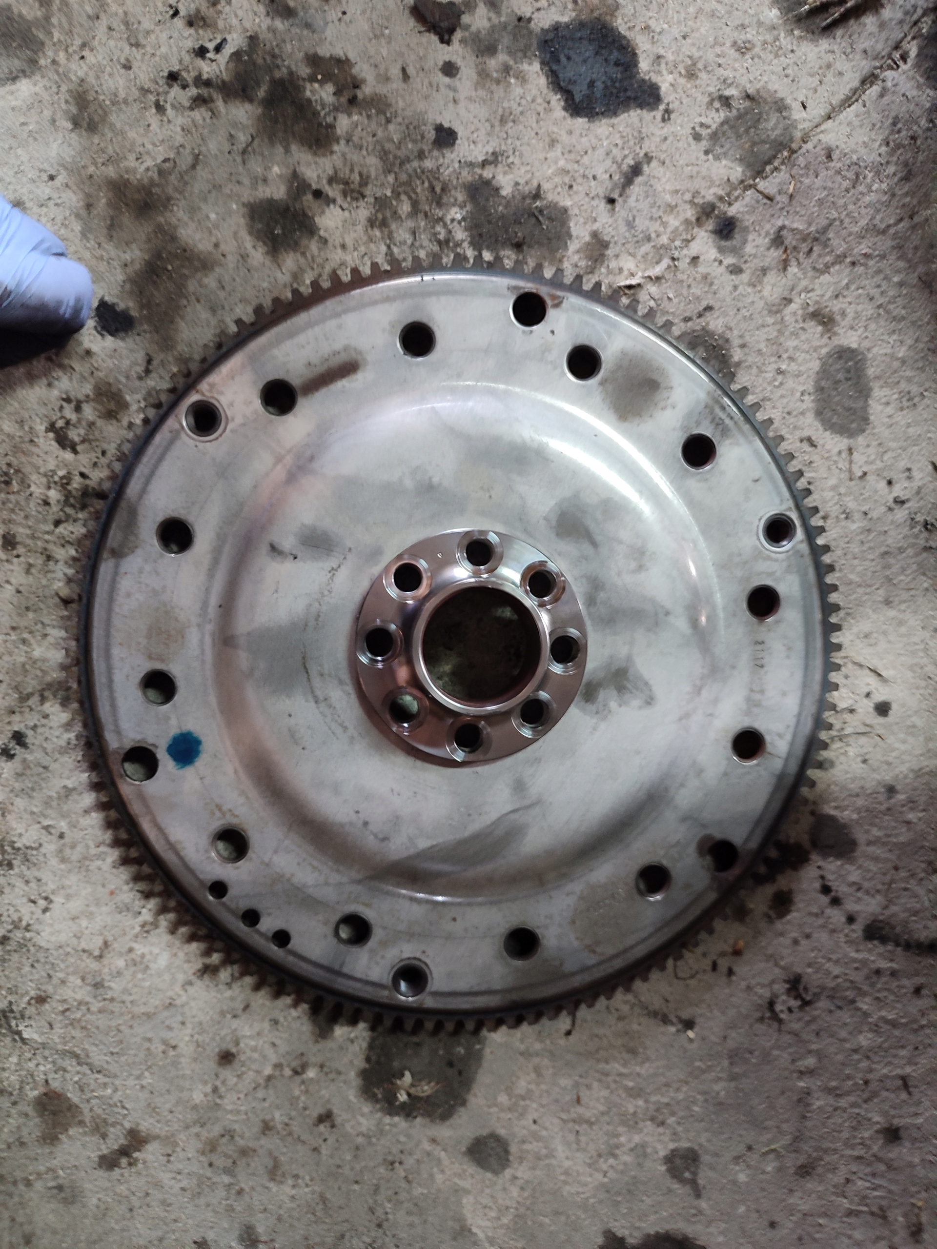 flywheel AUDI A6 C7 2.0 TDI 06H105323R