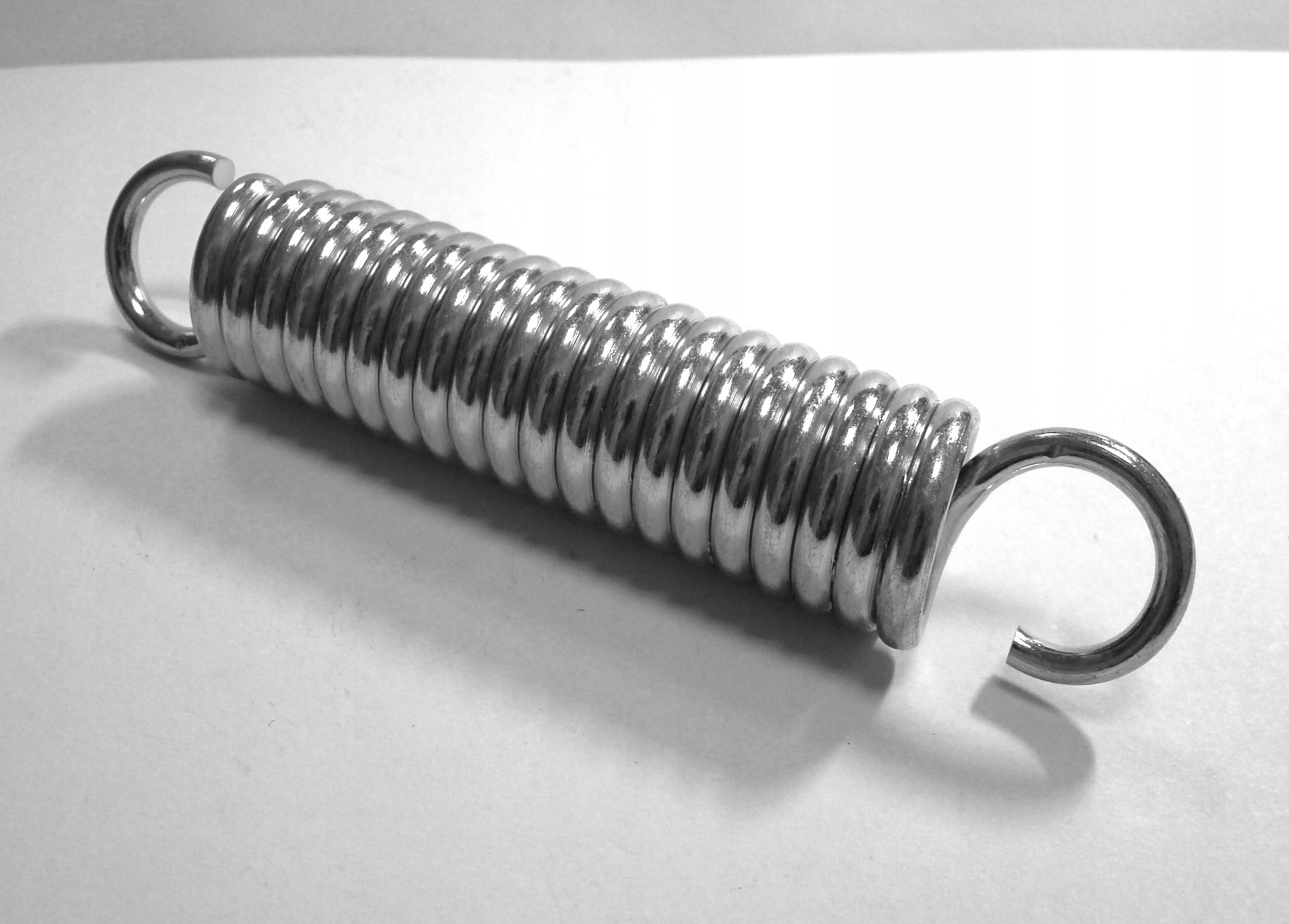 SPRĘŻYNA NACIĄGOWA d=3,5 * Dz=22 * L=106 - 1szt. Marka inny