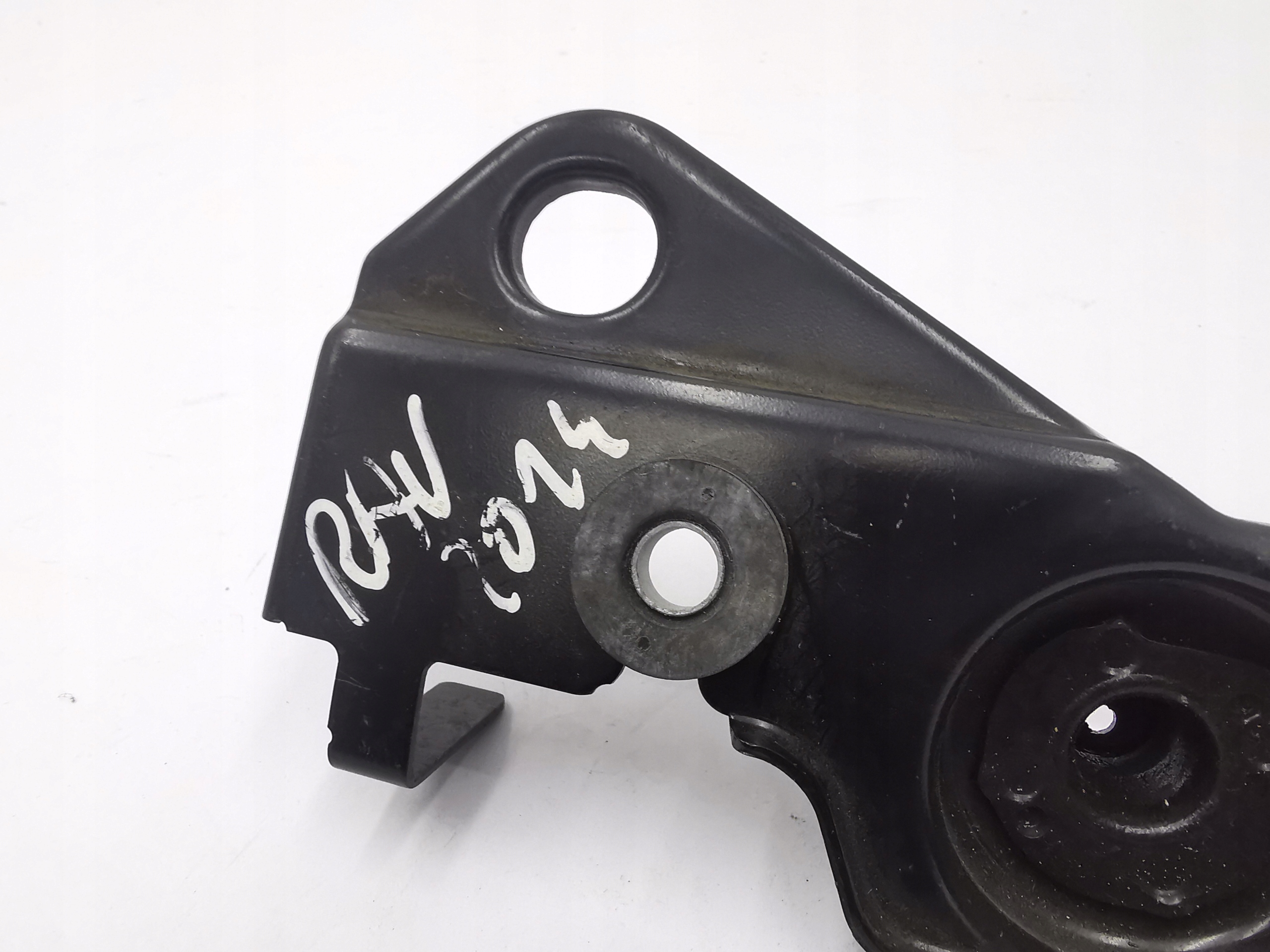 bracket radiator upper left TOYOTA RAV-4 / 16534-26050