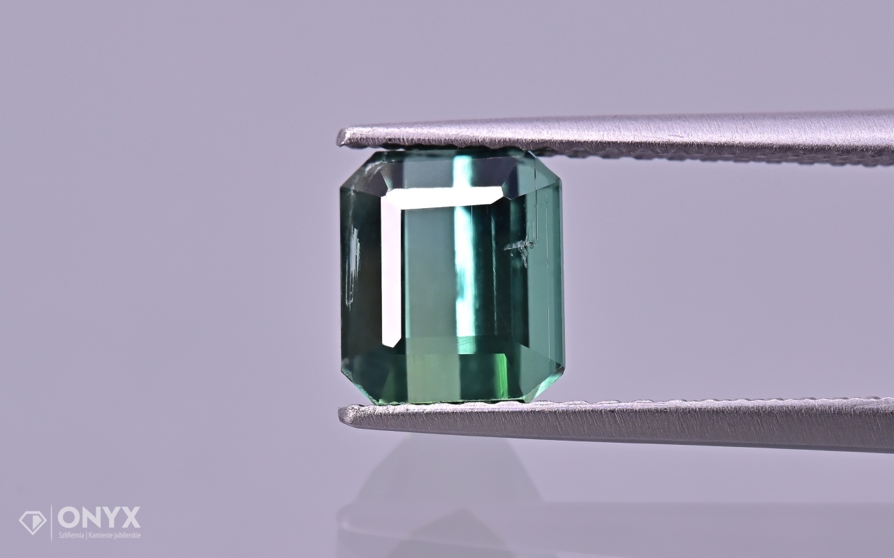 Fasetovaný turmalín oktagon 6,5x5,5 mm