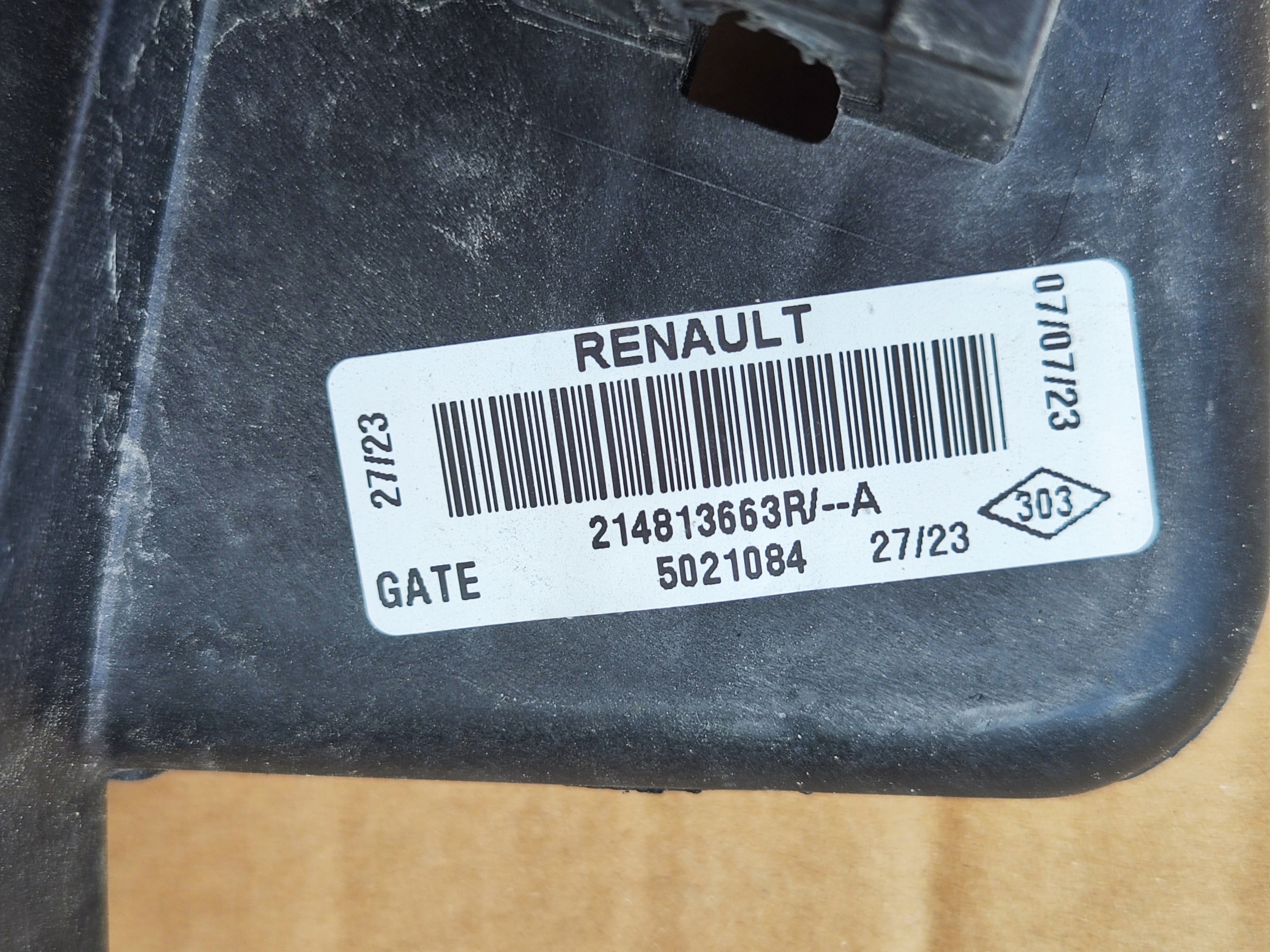 RENAULT MASTER III 3 IV 4 obal ventylátora 214813663R
