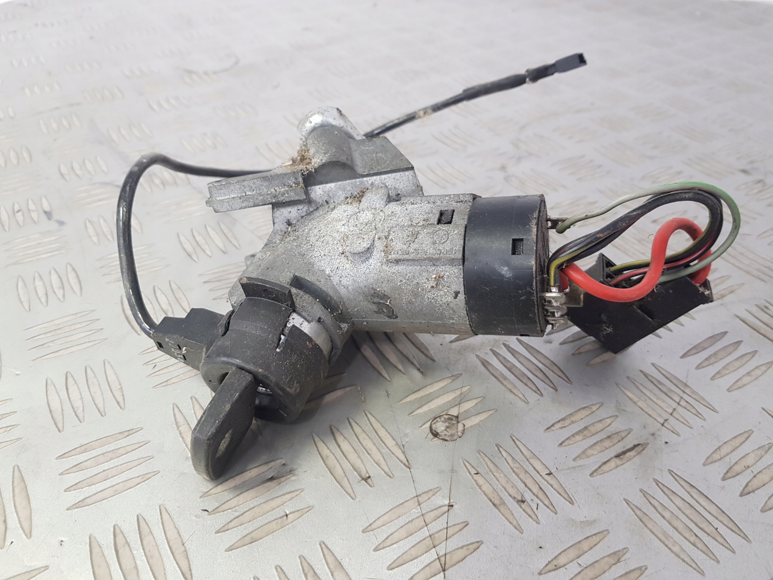 MERCEDES SPRINTER КЛЮЧ ЗАЖИГАНИЯ 0065450226