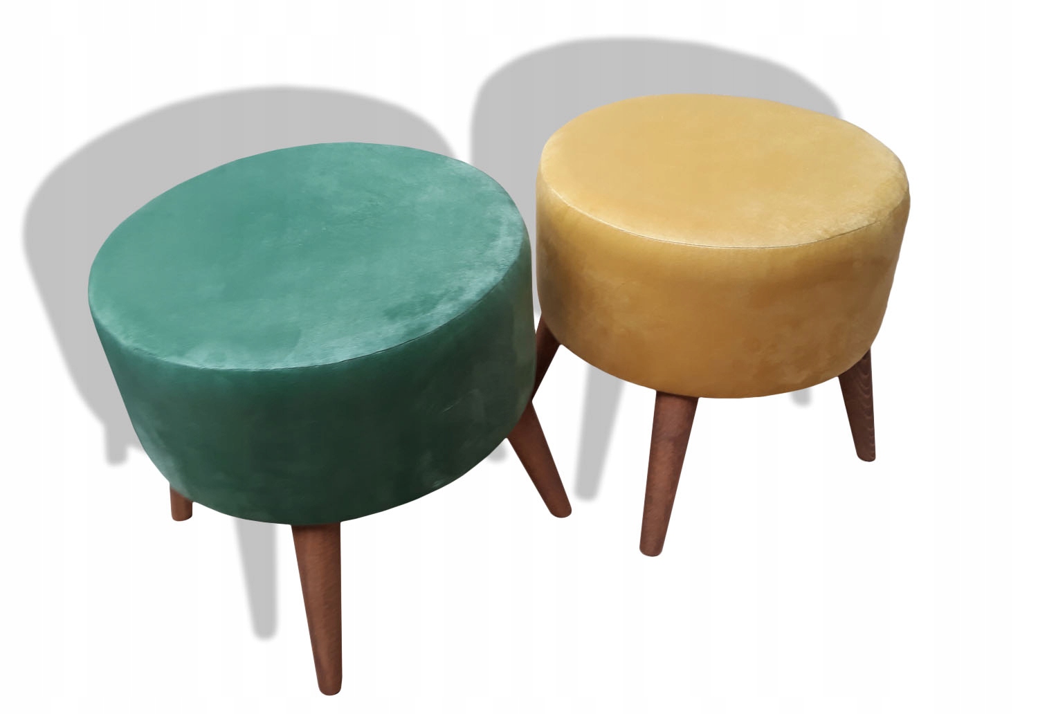 Pufa,Pufy,uszak,retro,podnóżek Szerokość mebla 39 cm