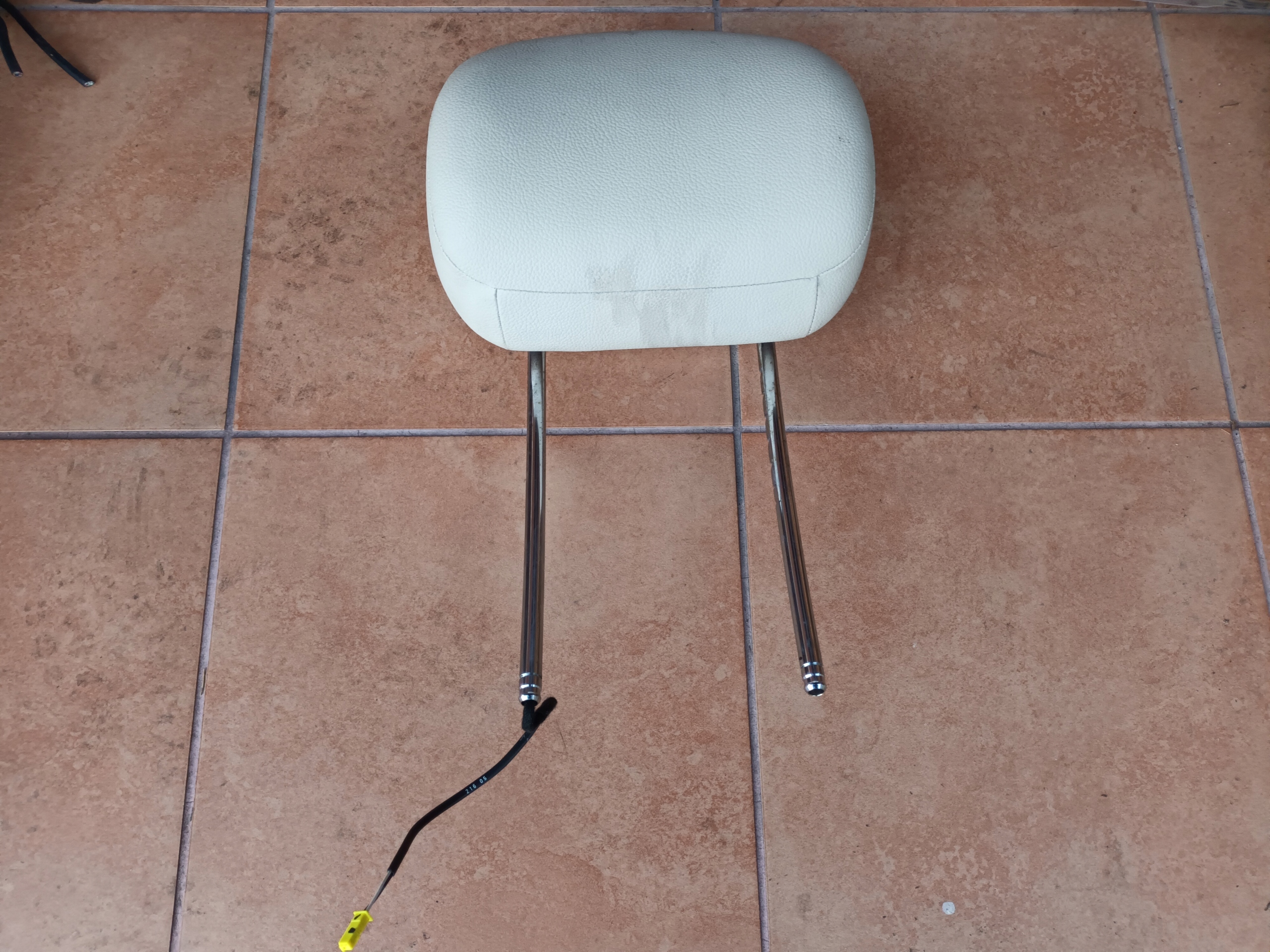 rest AKTYWNY seat front MERCEDES W203