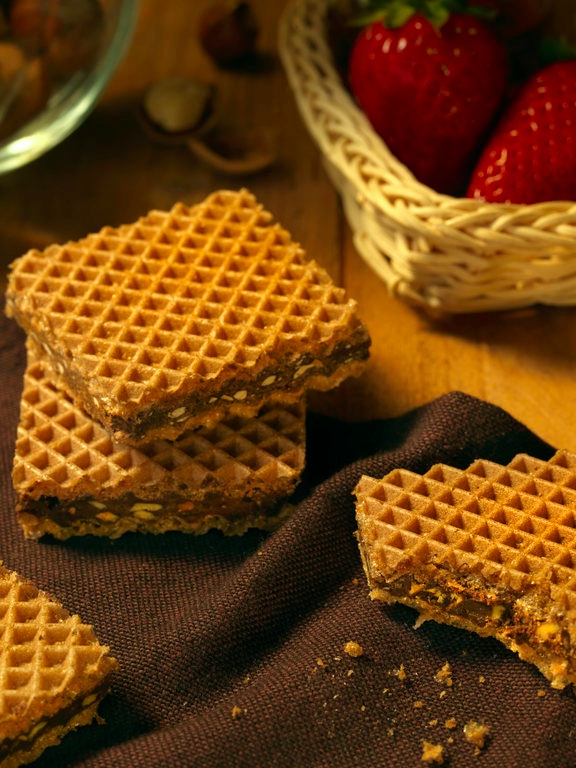 Schar WAFELKI BEZGLUTENOWE z kremem orzechowe 3szt EAN 8008698004708