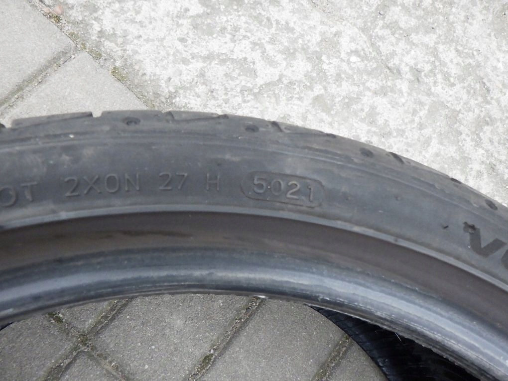 HANKOOK VENTUS S1 EVO 2 245 35 19 93Y gomma