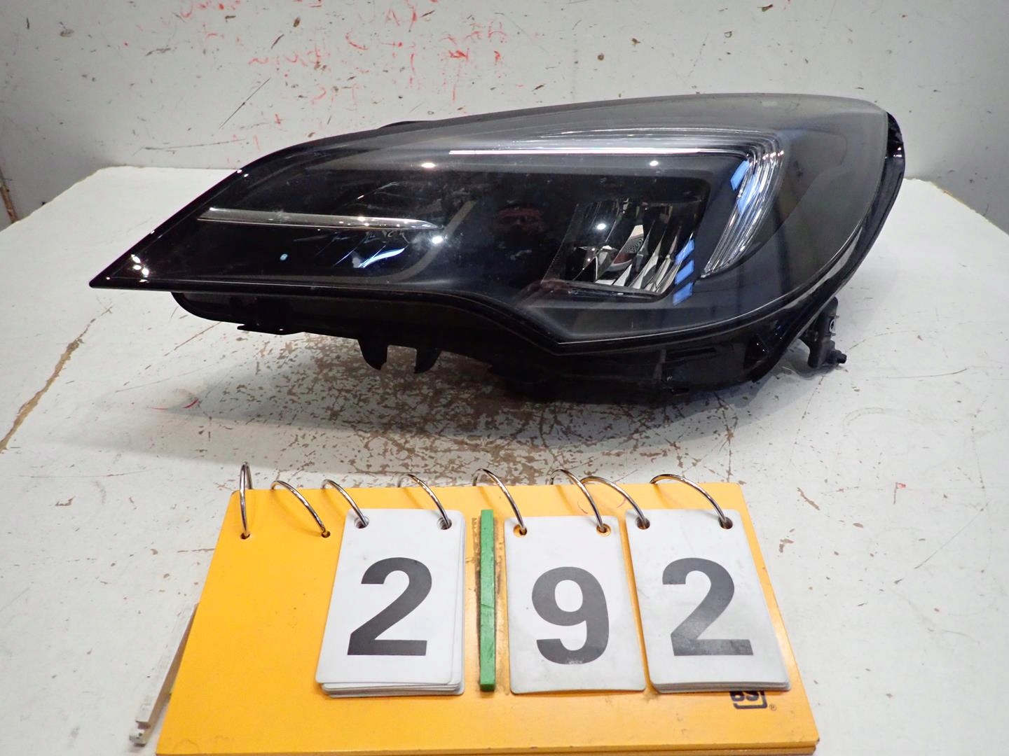 light front left OPEL ASTRA V K LIFT 19- FULL LED 39195688