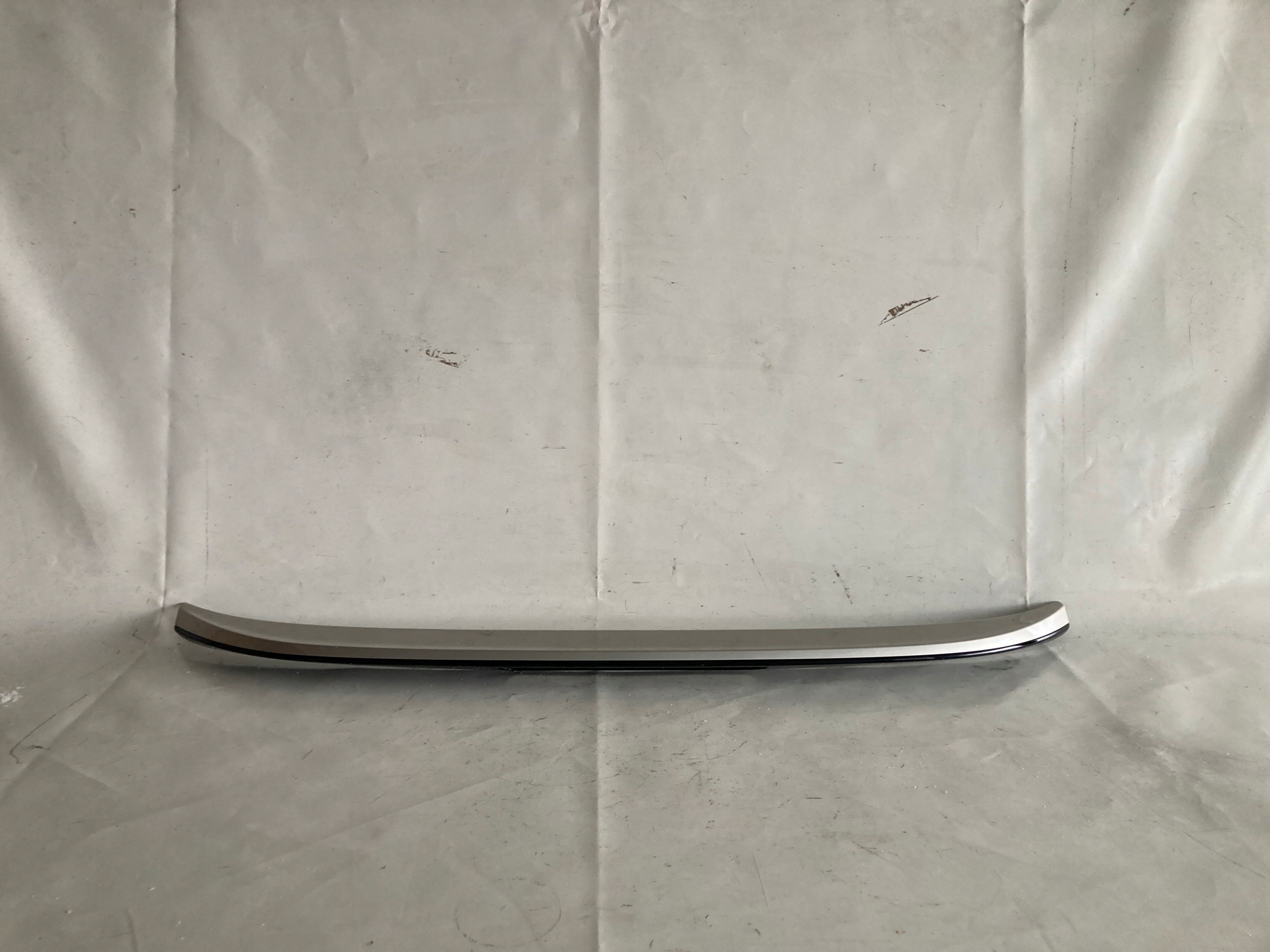 VW T ROC R LINE CABRIOgc827933c СПОЙЛЕР ЗАД.