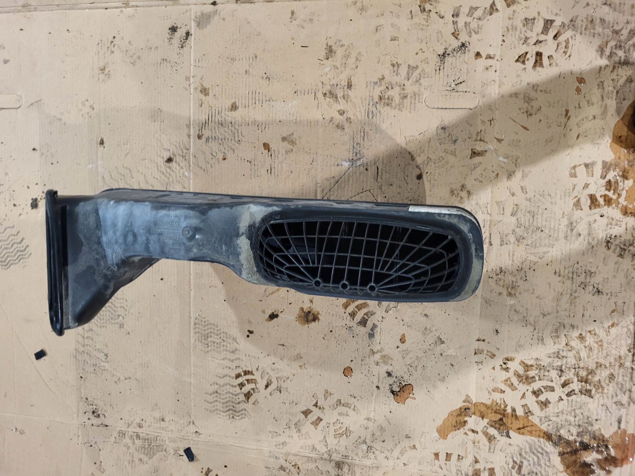 81082010538 - ВОЗДУХОЗАБОРНИК, ТРУБА, ДЫМОХОД MAN TGA, TGS,TGX