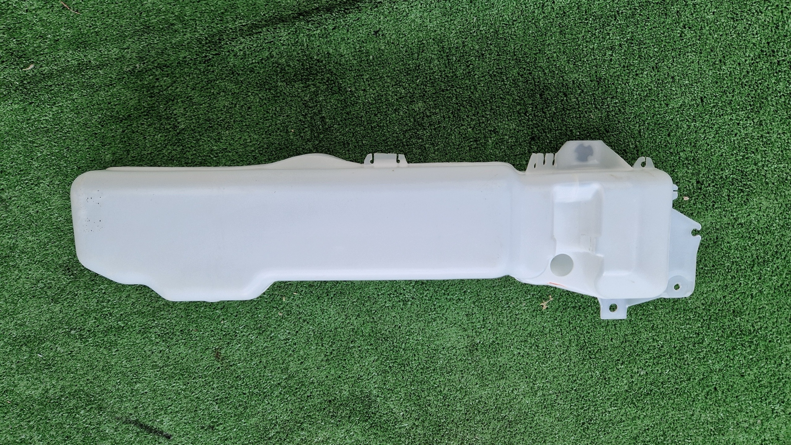 serbatoio LIQUIDO LAVAFARO SUZUKI JIMNY 2003R > 2011R