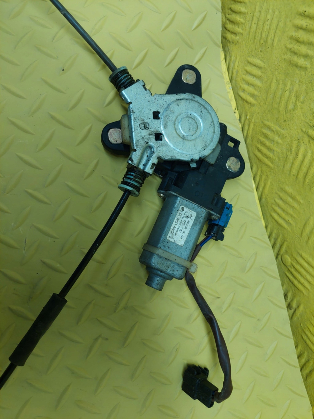 CHEVROLET SPARK and window regulator right front 96485142