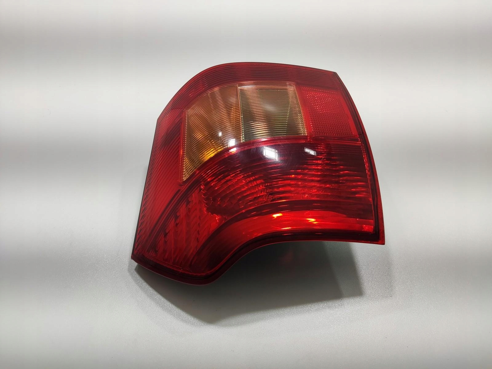 light right right rear part TOYOTA COROLLA IX E12 HATCHBACK 5 door 2001-2004