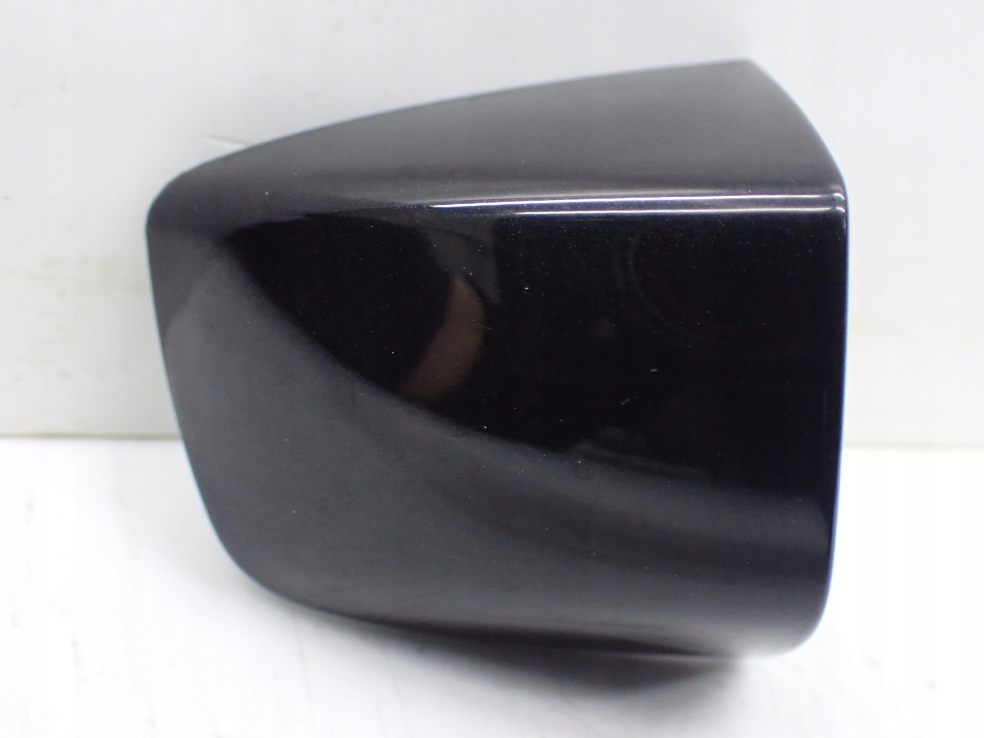 4H0837880 ZAŚLEPKA KLAMKI DRZWI A8 D4 LY9T