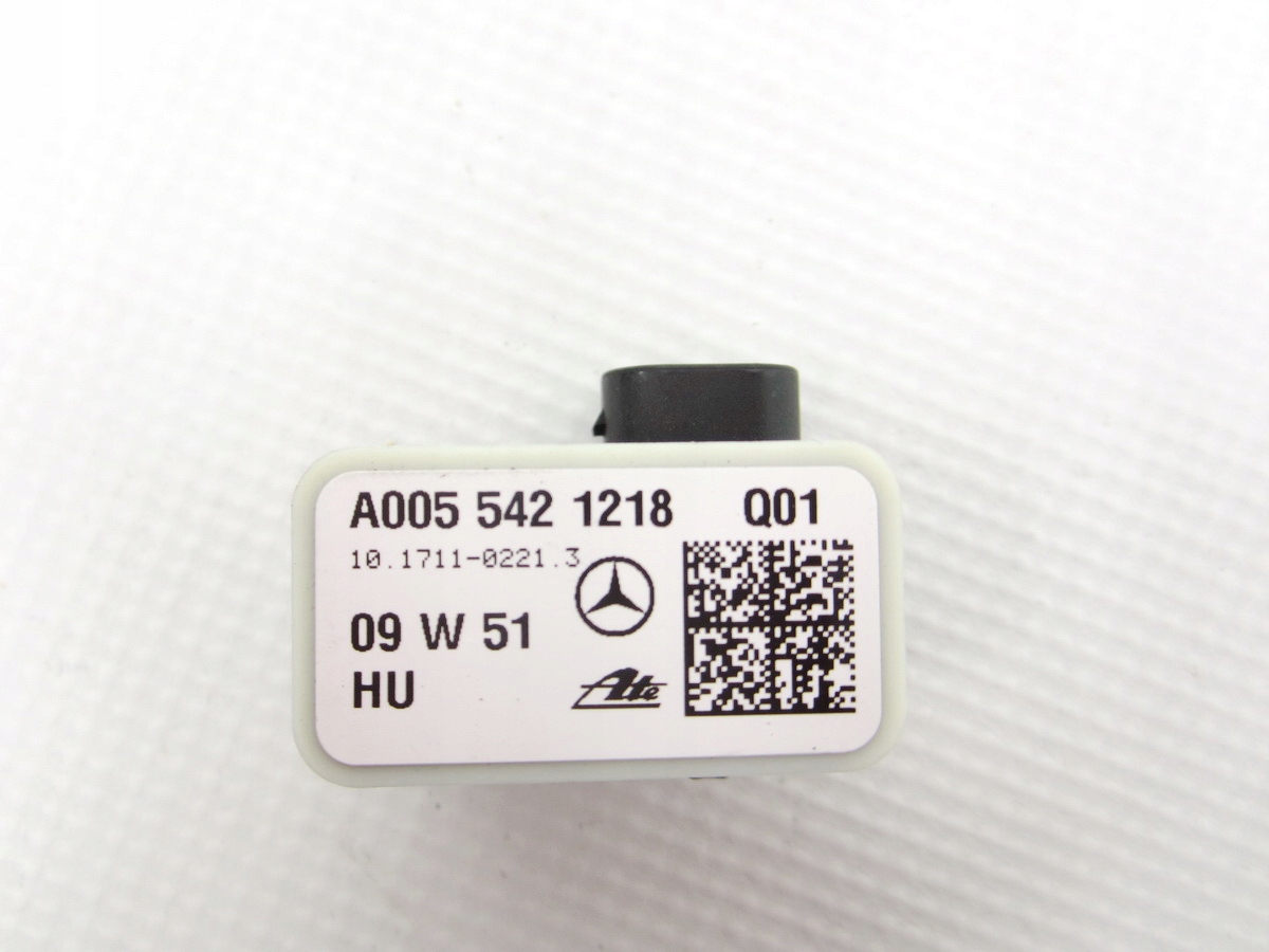 Sensor przyspieszenia Mercedes W212 W221
