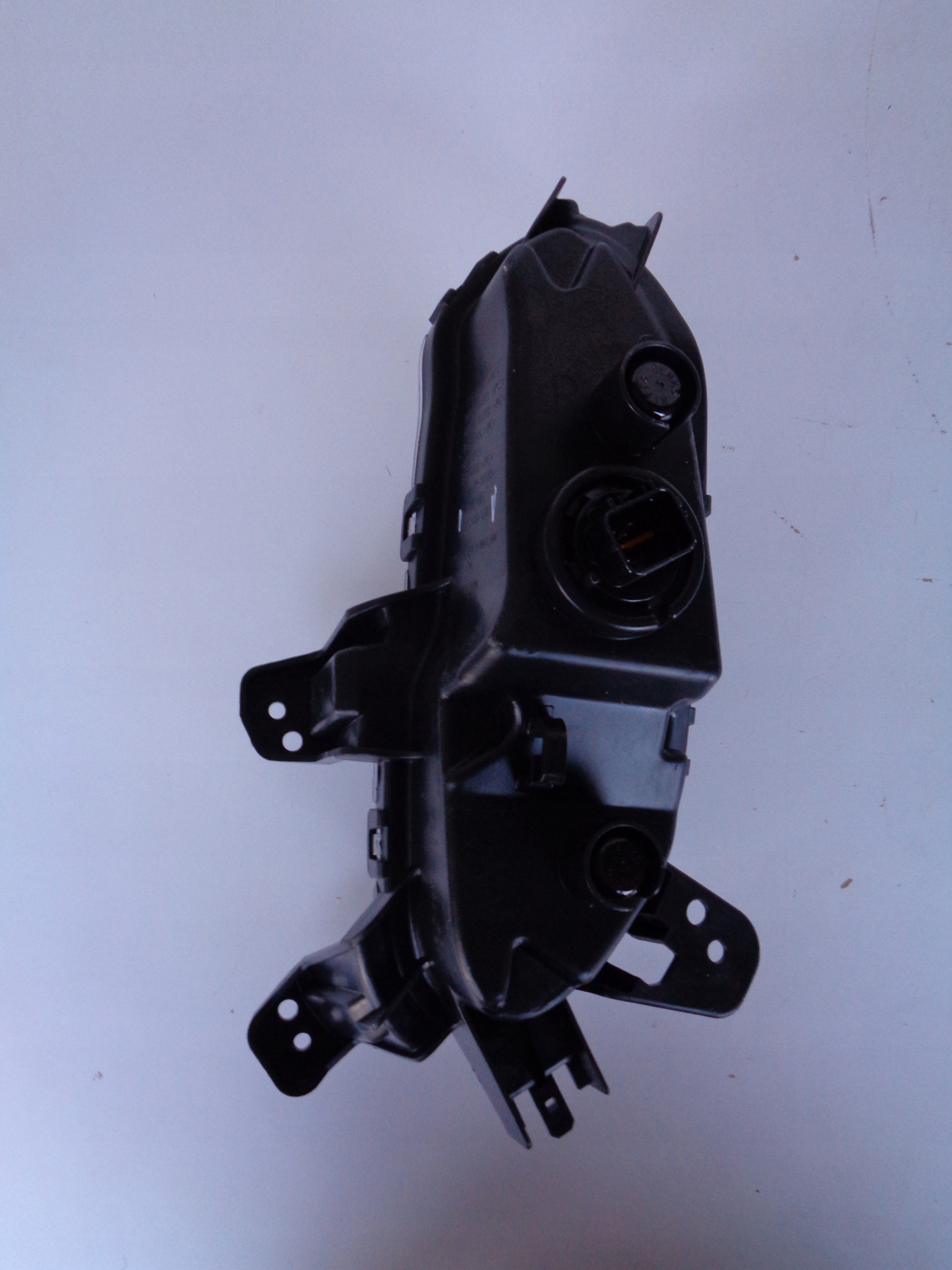 NEBELSCHEINWERFER RECHTS HYUNDAI I30 III 17- 3 PIN