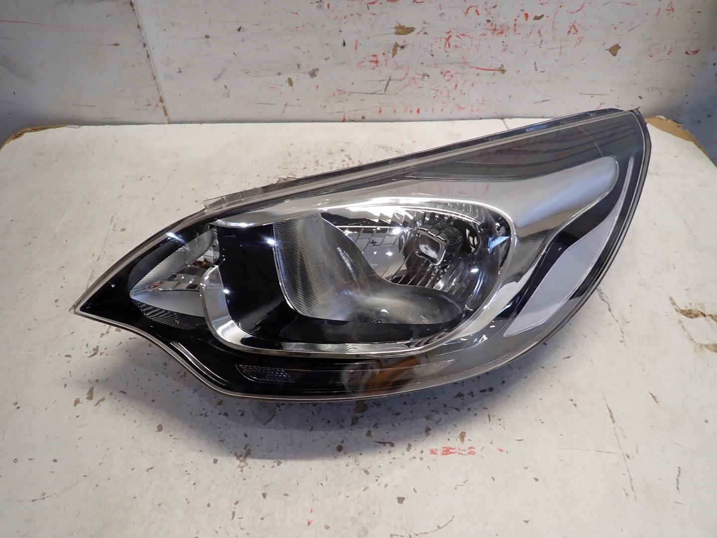 light front front left KIA RIO III sedan 2011- 92101-1WX