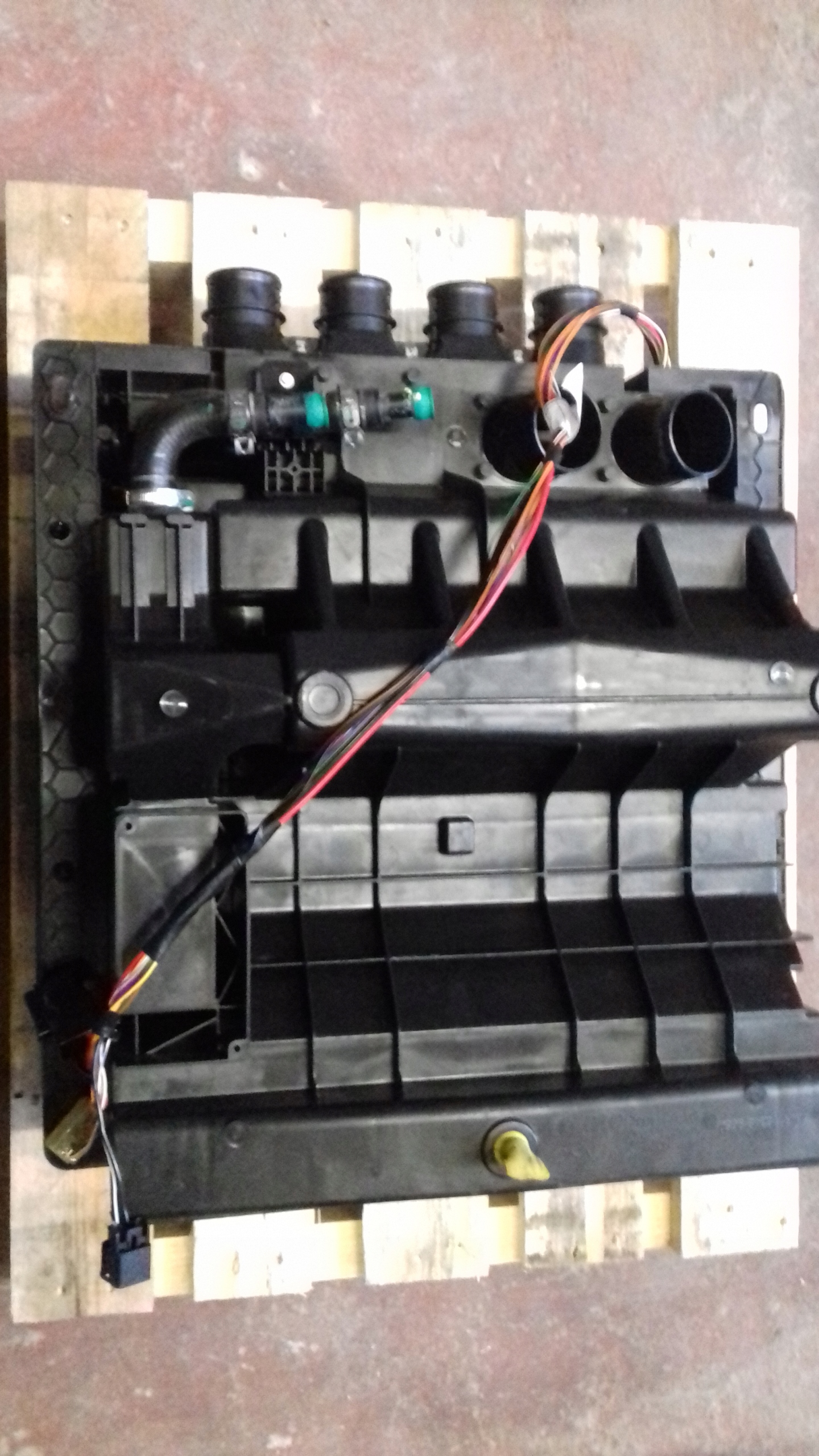 47720024 - Нагреватель Case 580 ST