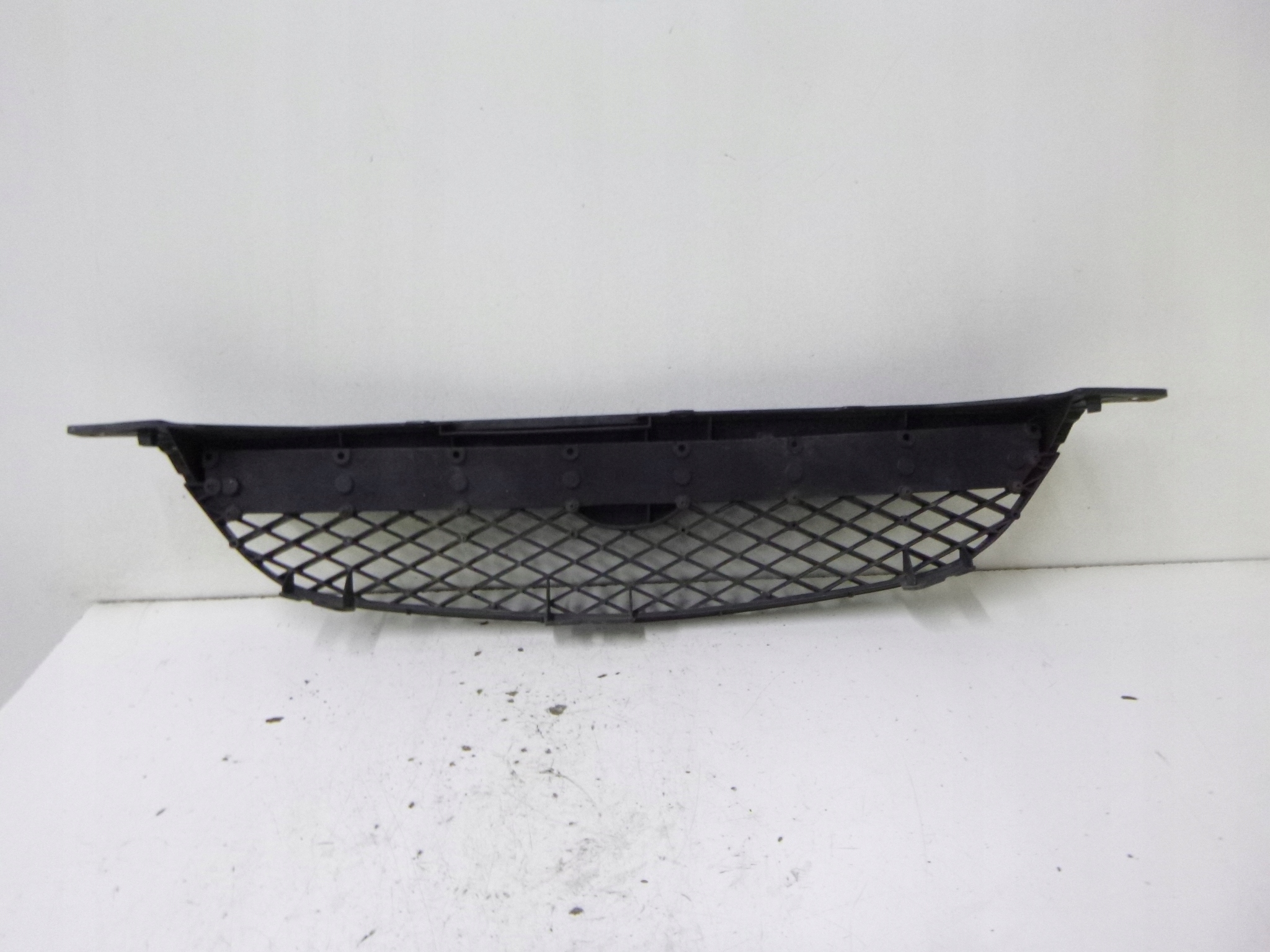 Grill Grill Mazda 626 GF 1997 - 2000