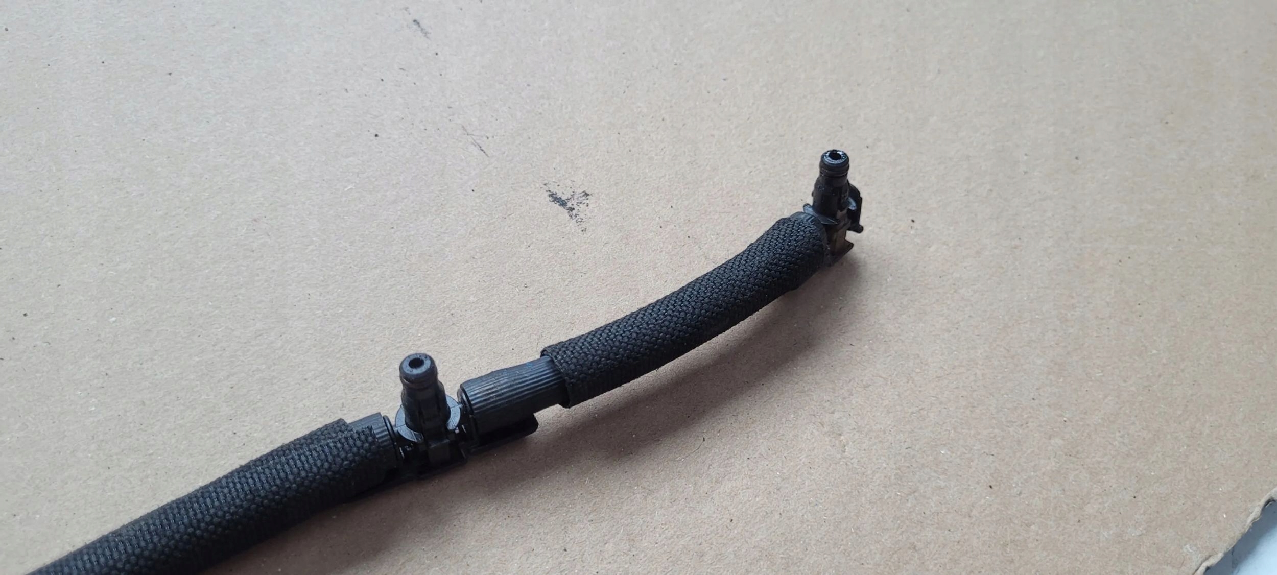 A6 C7 4G fuel line Einspritzdüse NADMIARY 2.0 TDI A4 B8 A5 Q5
