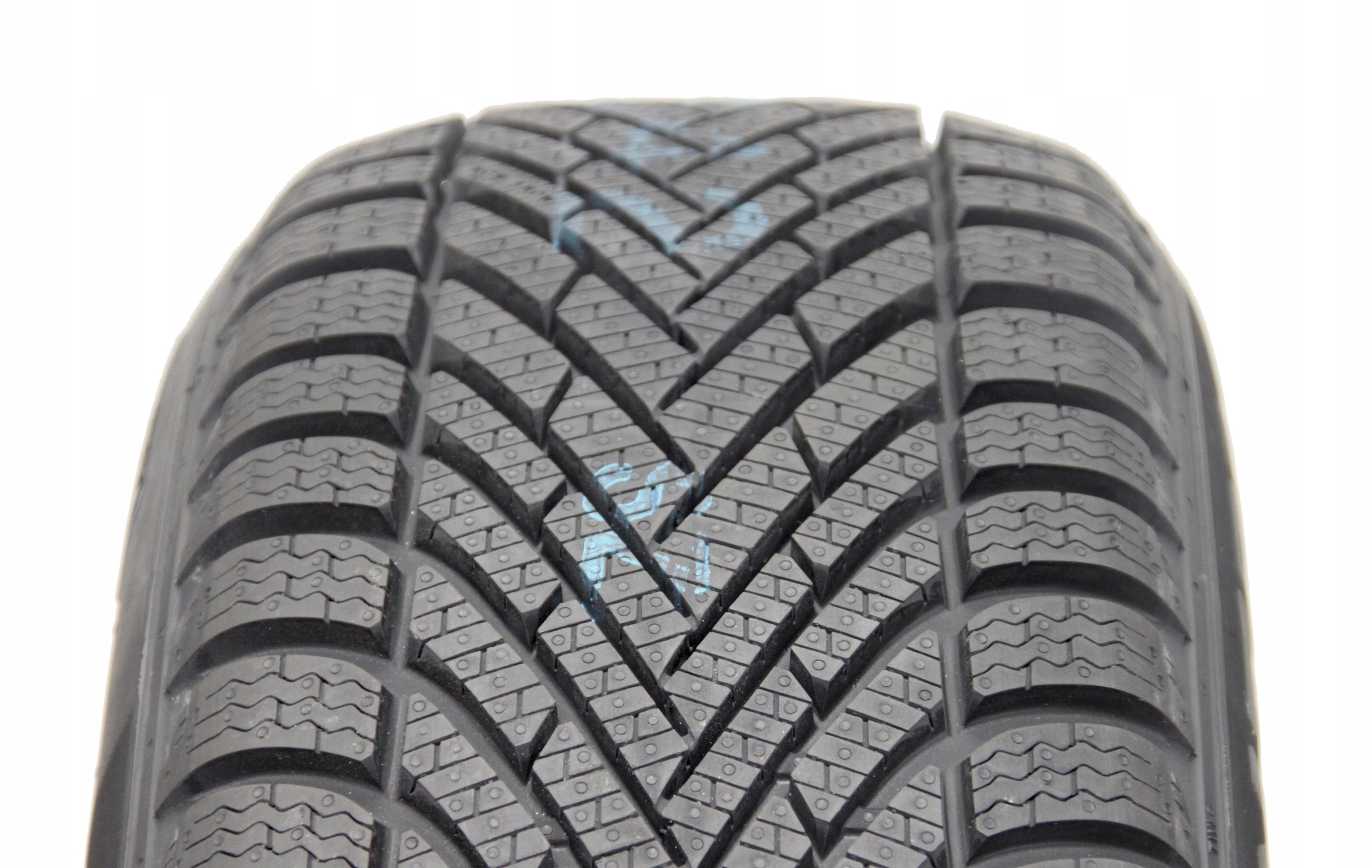 

4x Opony Pirelli Winter Cinturato 175/70R14 88T XL