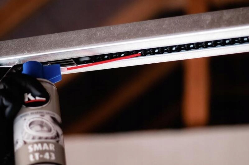 K2 ŁT-43 SMAR DO ŁOŻYSK W SPRAYU TAWOT 400ML EAN (GTIN) 5906534017536