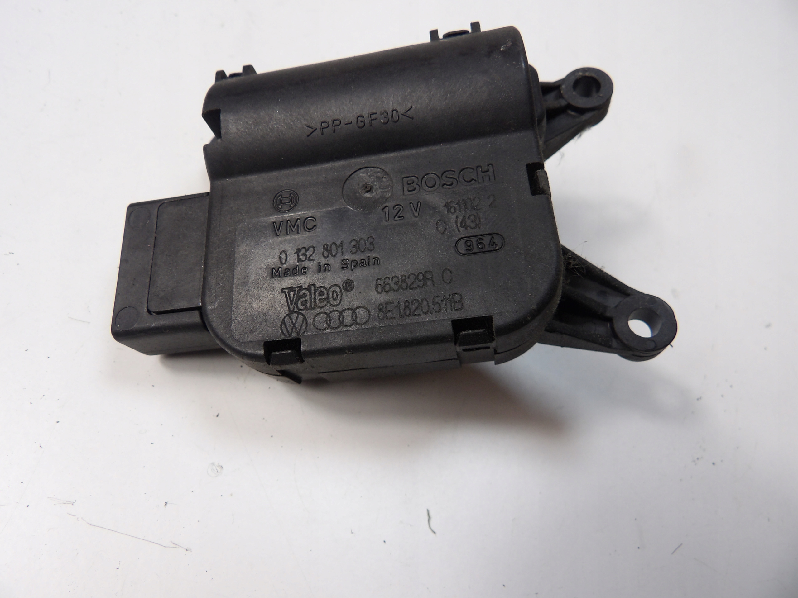 AUDI A4 B6 B7 Micro moteur Bloc de chauffage complet 8E1820511B