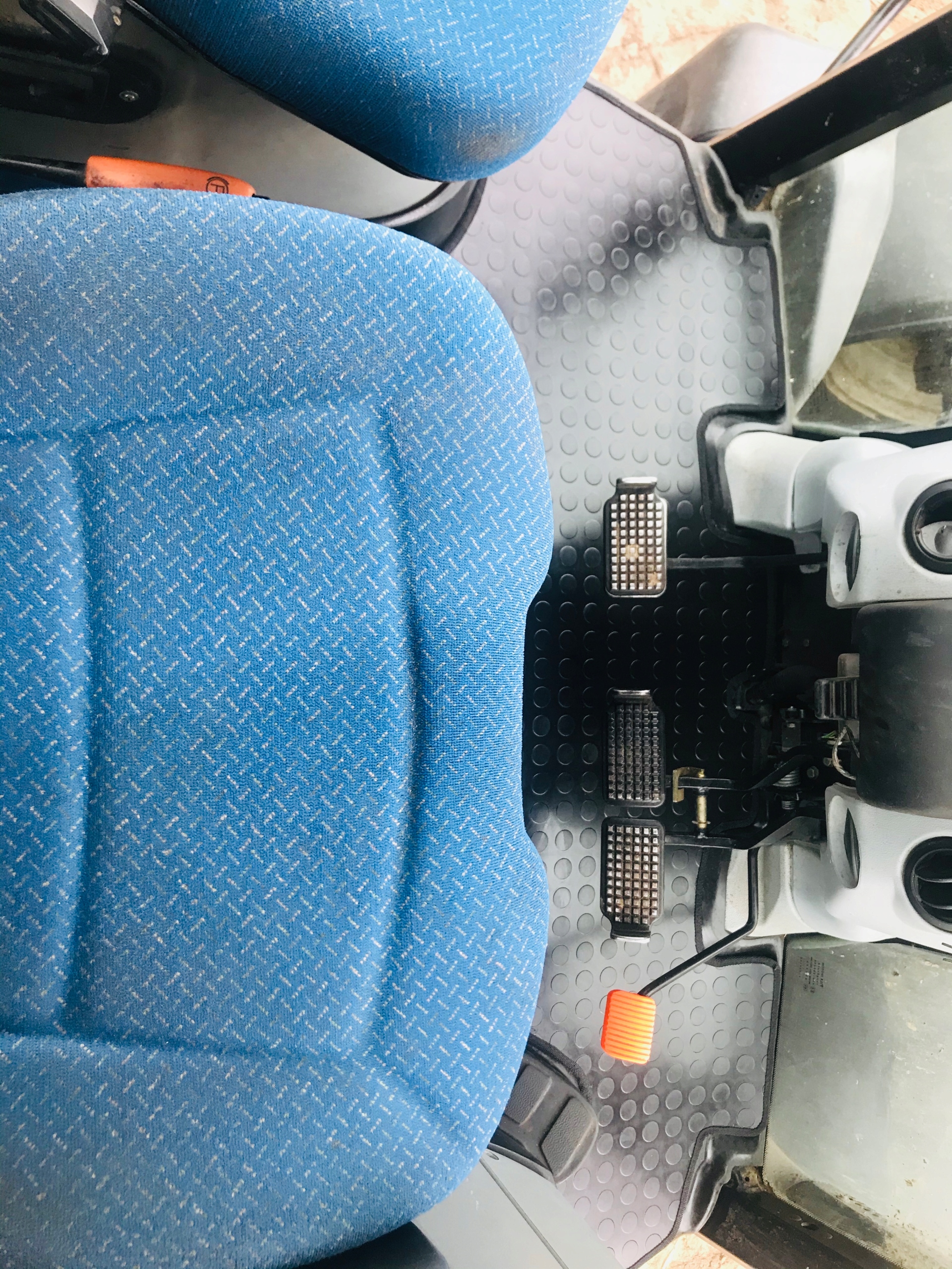 CASE IH CS CVX MATA GUMOWA PODŁOGA KABINY DYWANIK Producent części inny