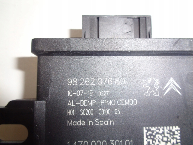 CROSSLAND X МОДУЛЬ ДРАЙВЕРА 9826207680