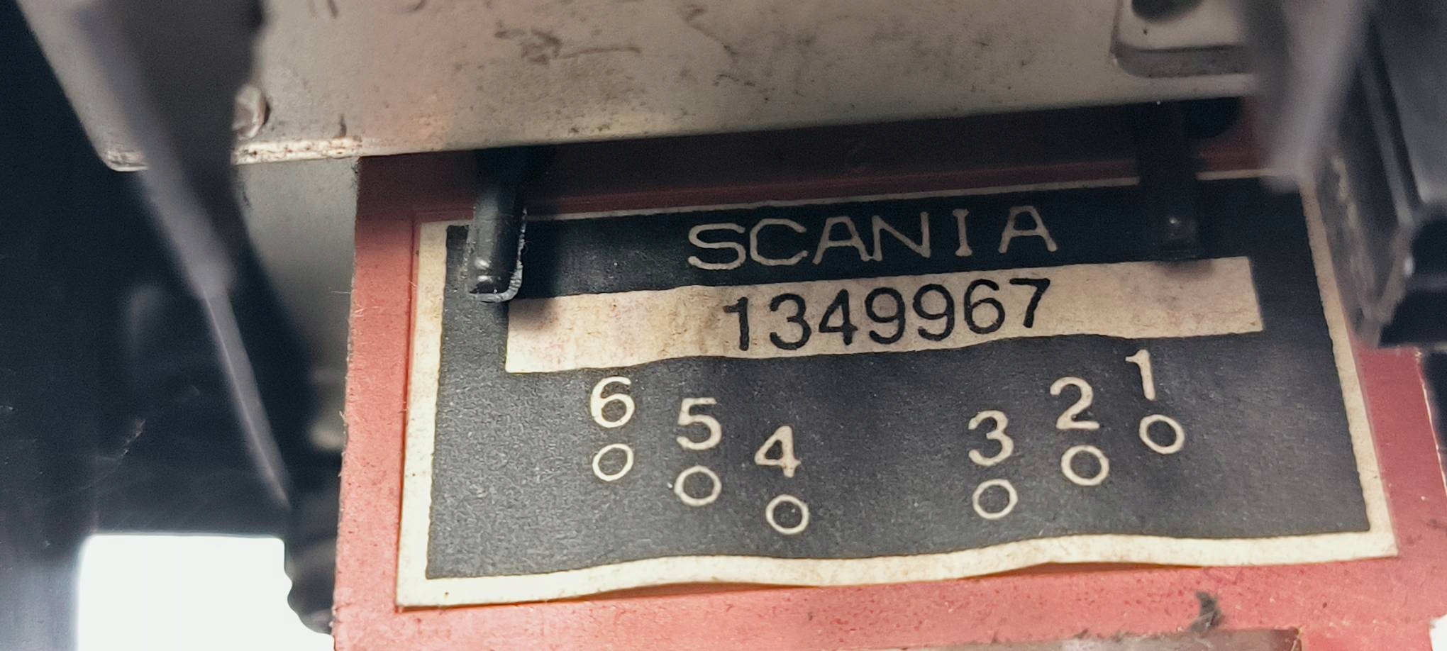 button 1349967 SCANIA R 124