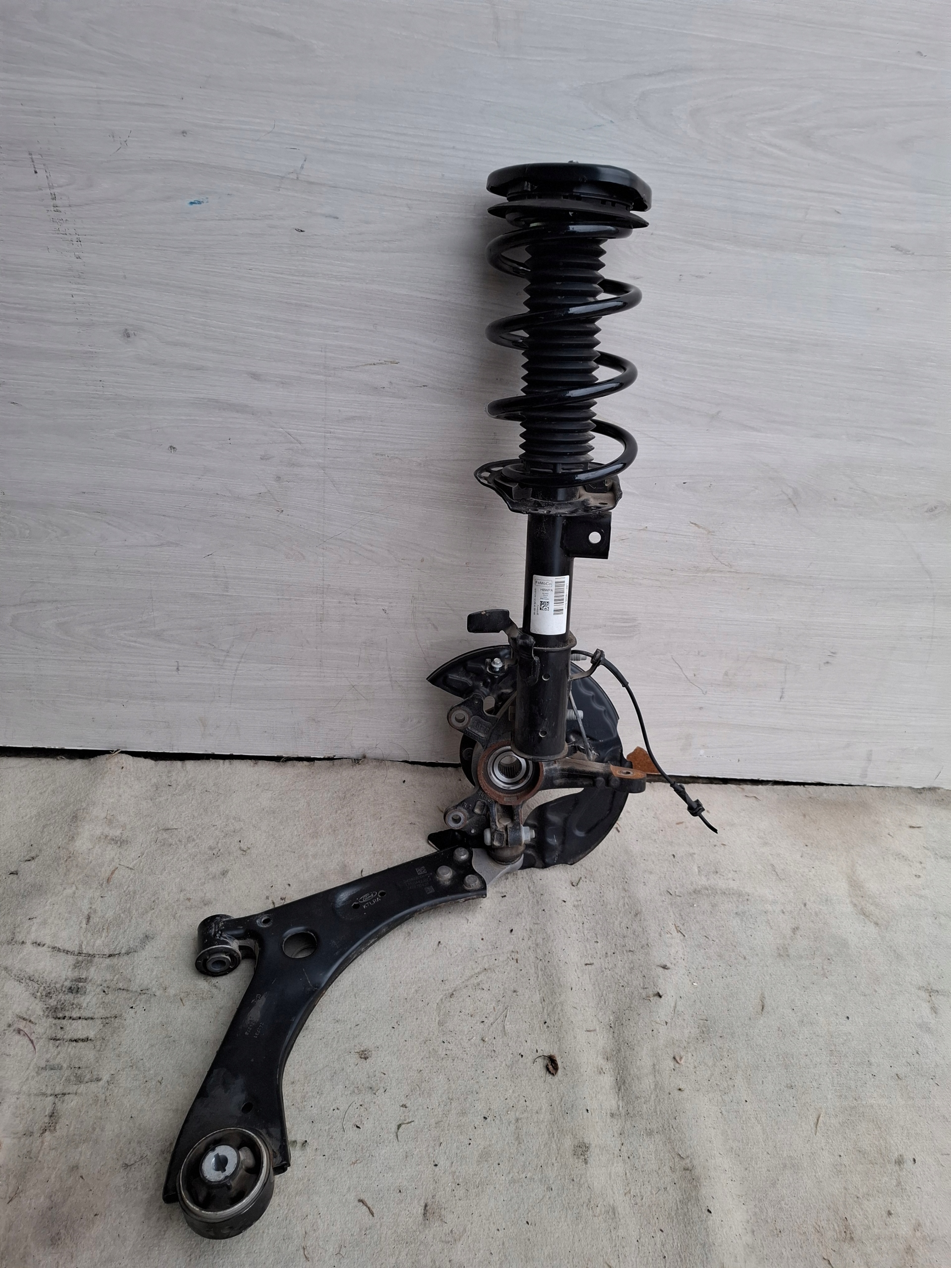 FORD KUGA MK3 LIFT 24r 2.5 HYBRYDA swing McPherson right front