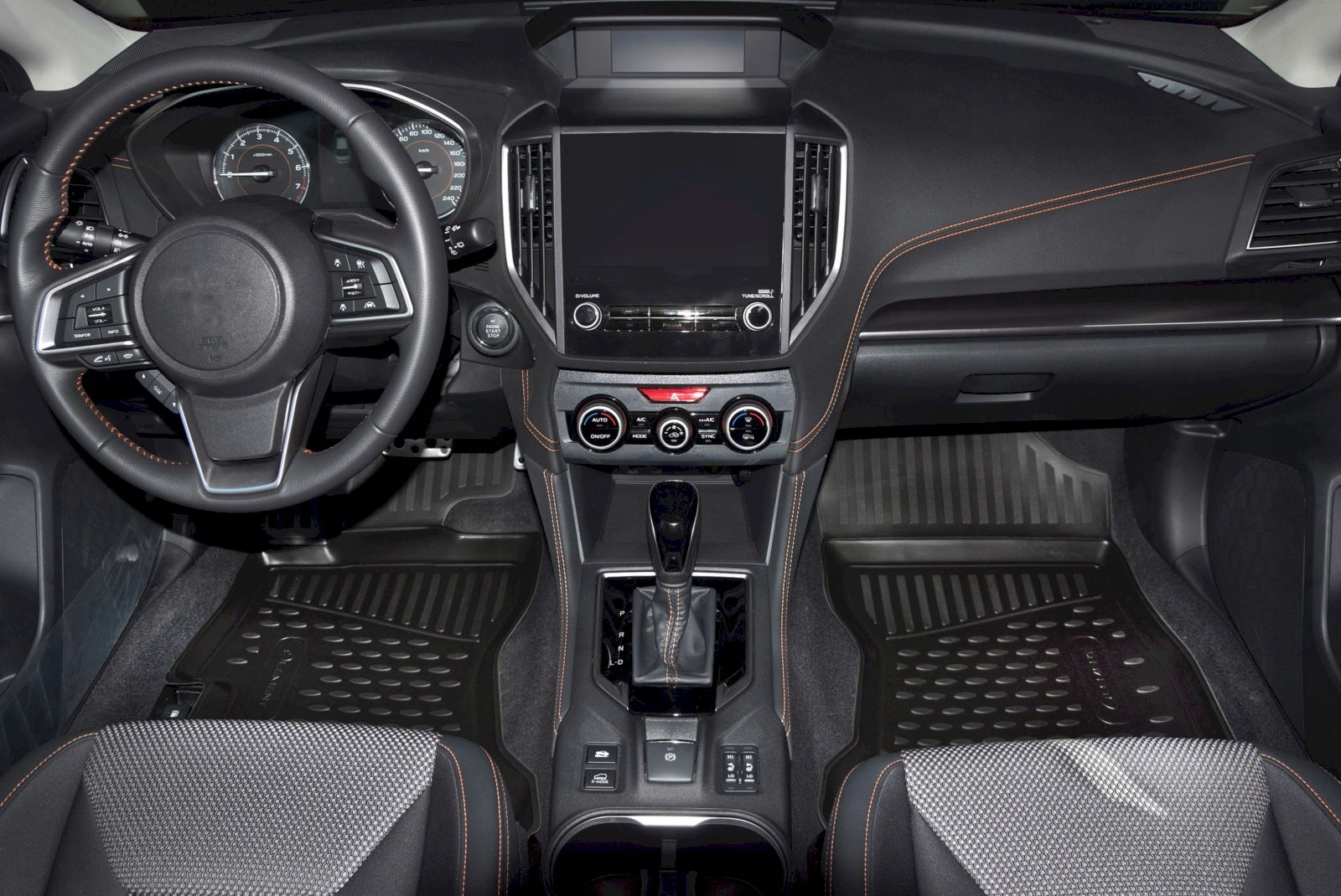 TOYOTA COROLLA VERSO 04-09 DYWANIKI GUMOWE KORYTKA Numer katalogowy producenta NFLTO706