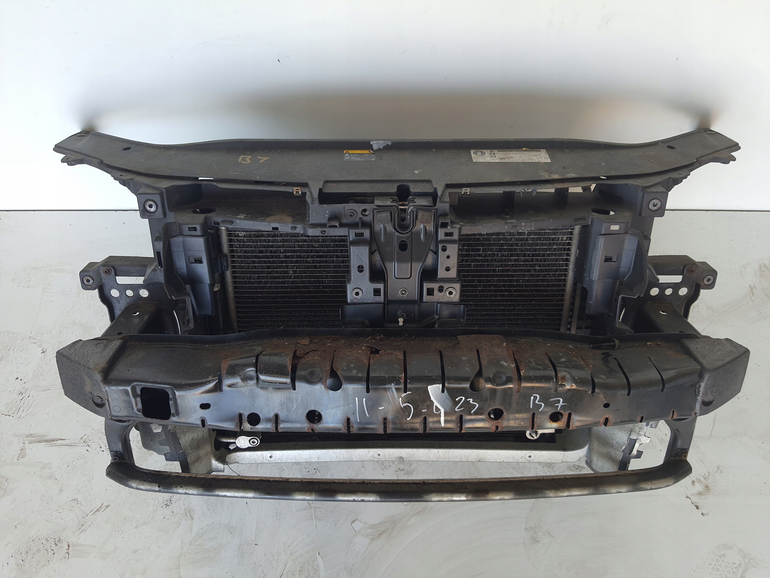 VOLKSWAGEN PASSAT B7 10-14 Schlossträger 1.6/2.0 TDI