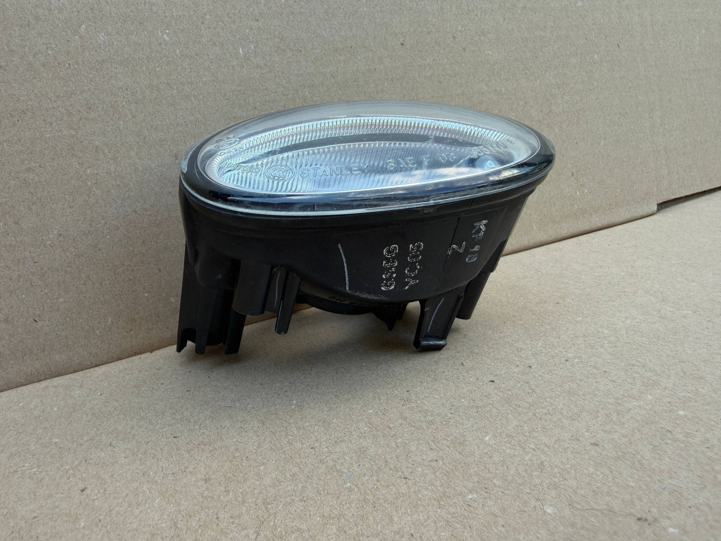 HONDA HR-V II 15- fog light front left A047030