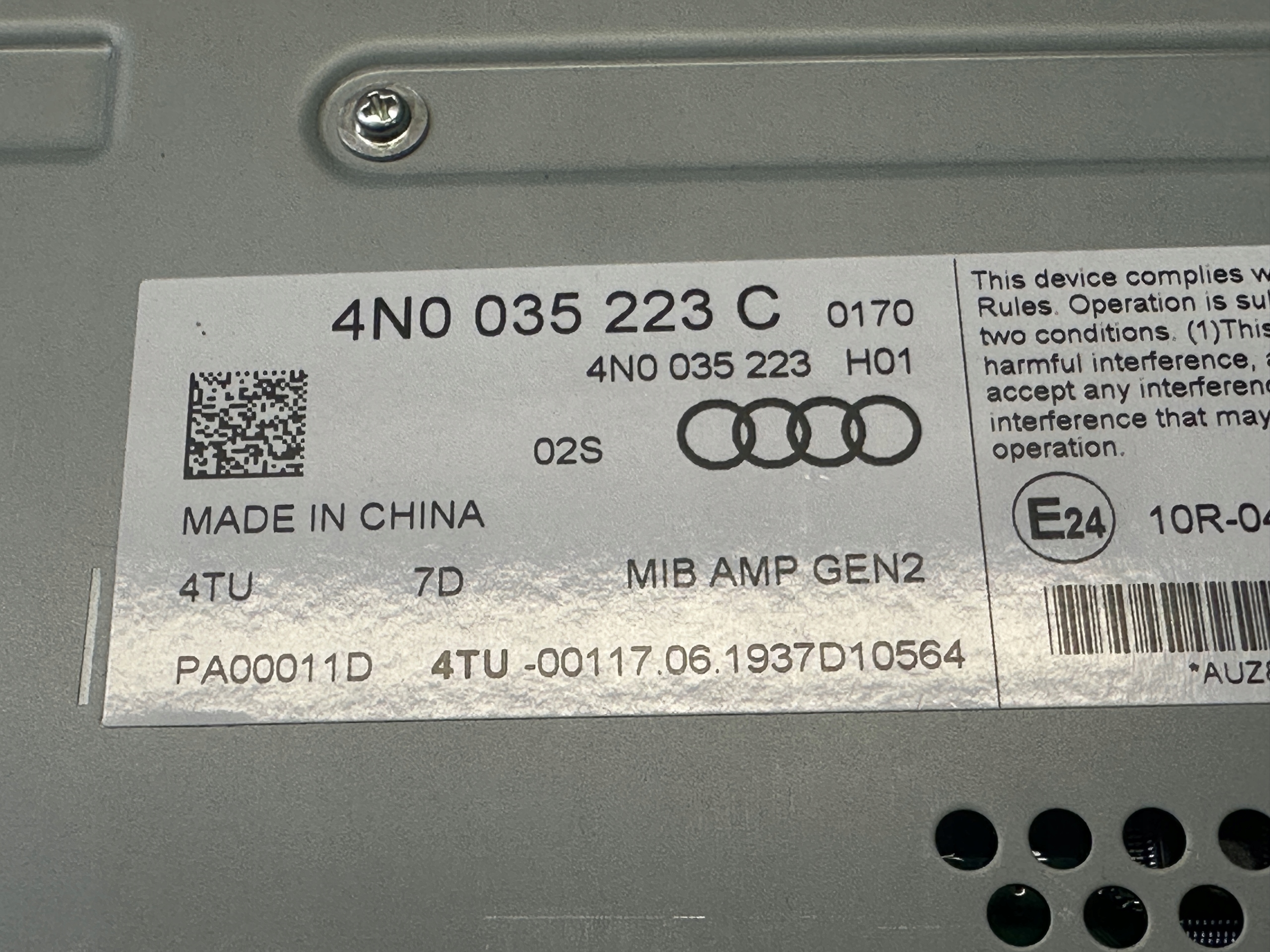 AUDI A6 A7 A8 Q8 amplifier bang OLUFSEN 4N0035223C