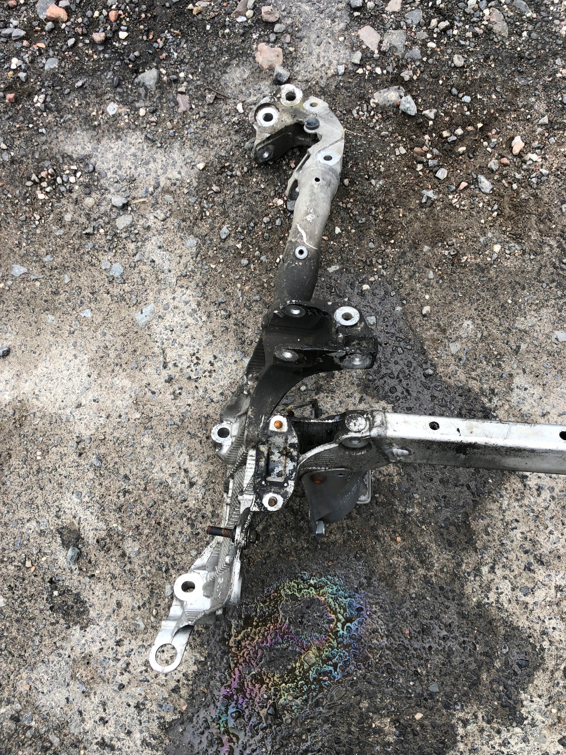 subframe axle beam AUDI A4 B8 A5 8T0399315J