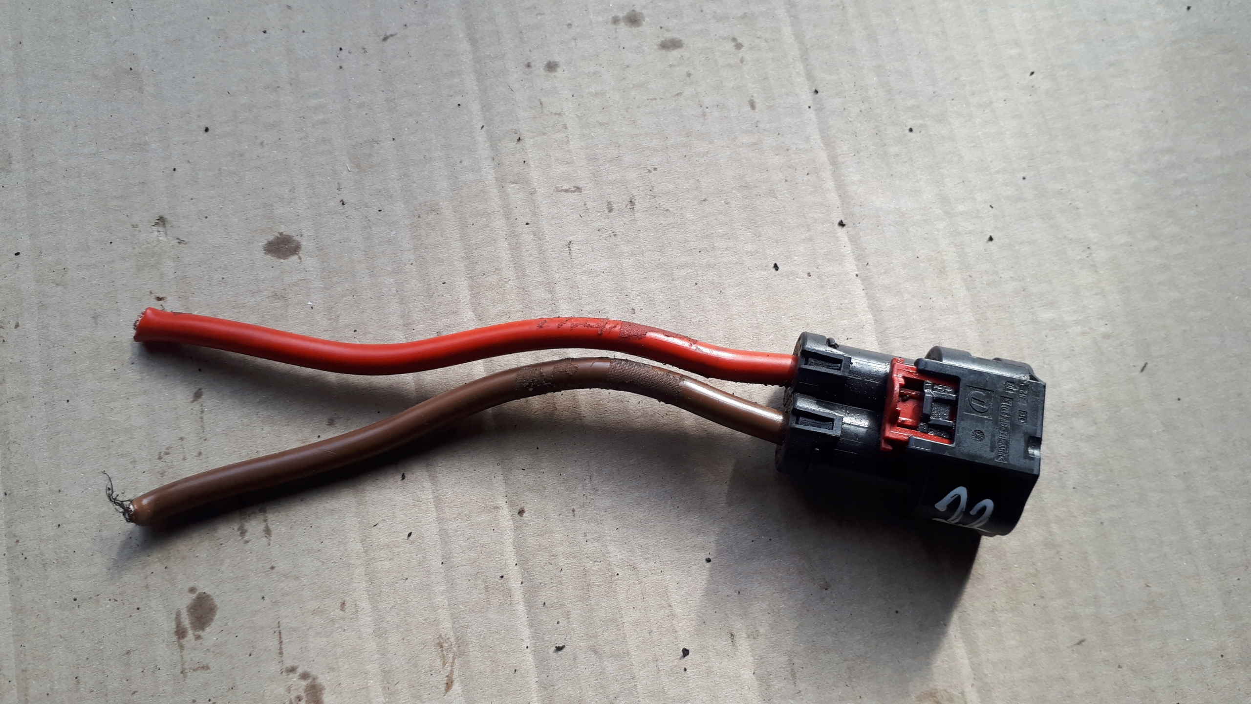 S4 B9 A4 8W SPINA VENTOLA 4G0906234A A5 Q5