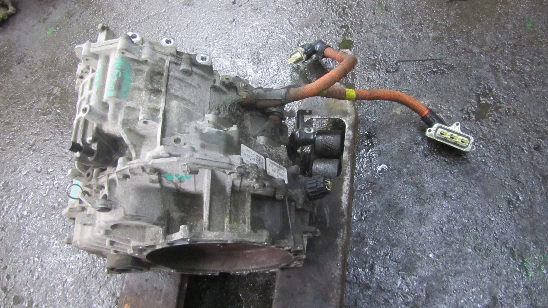 FORD MONDEO MK5 2.0 HYBRID SKRZYNIA BIEGÓW FG98-7000-CA Rodzaj skrzyni Automatyczna