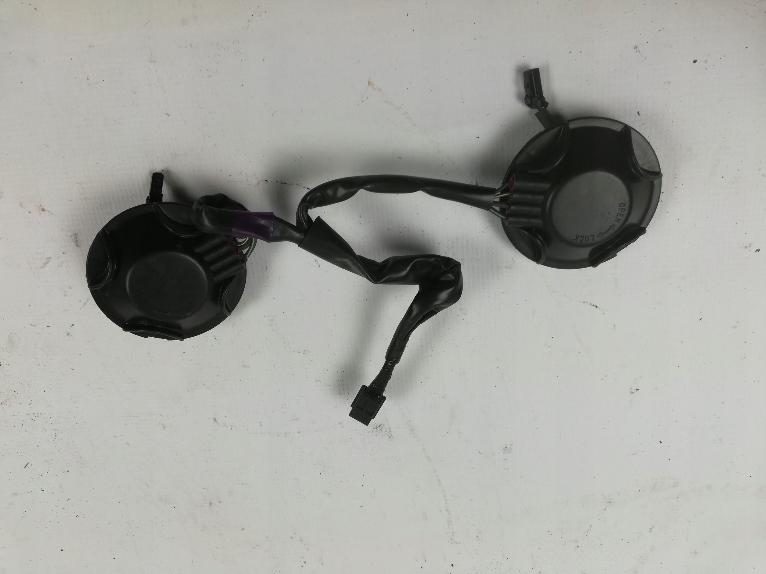 Yamaha R1 RN22 2009-11 передний луч лампы