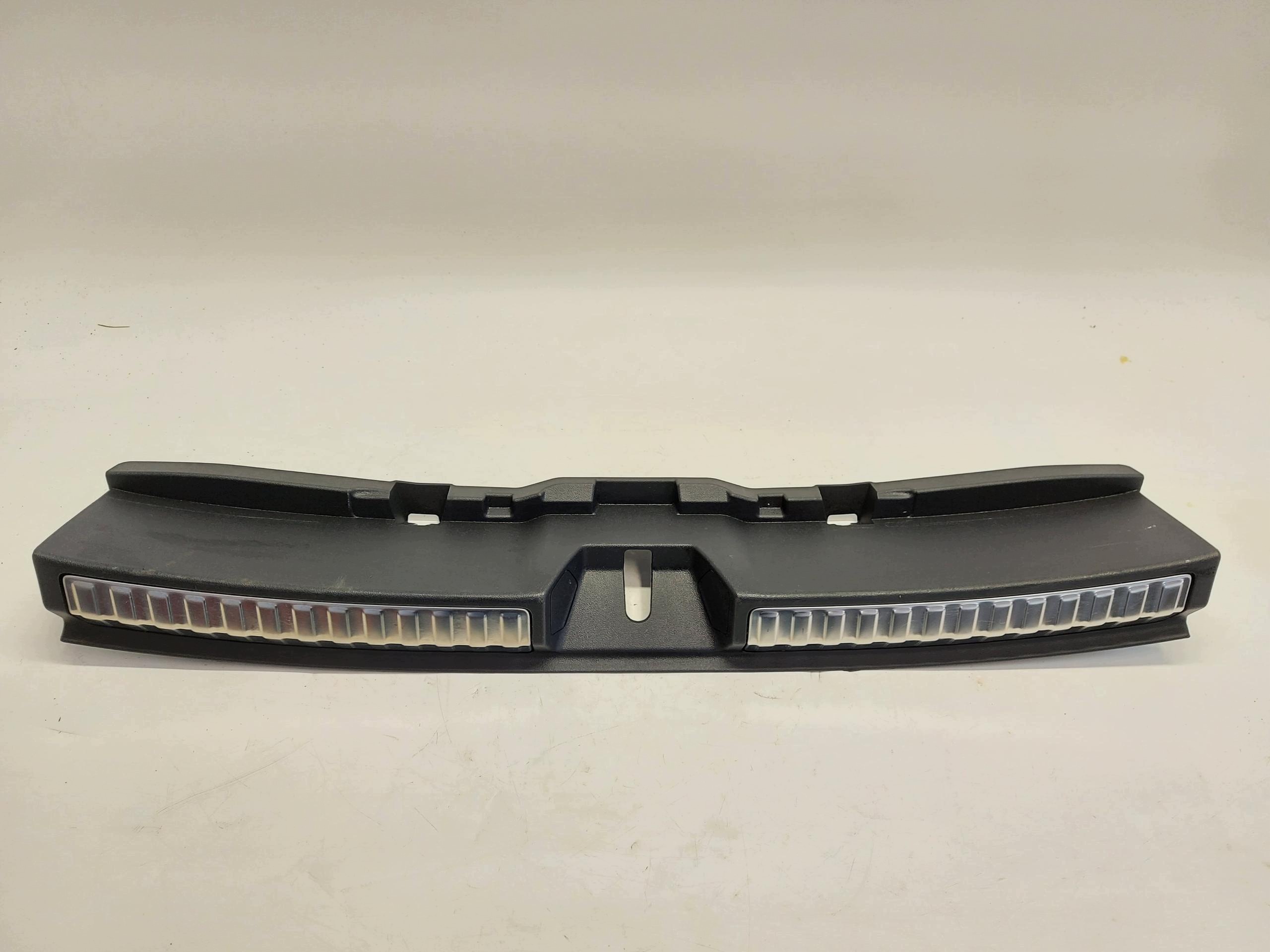 AUDI A5 8B3 B10 AVANT cover boot rear part 8B9863471