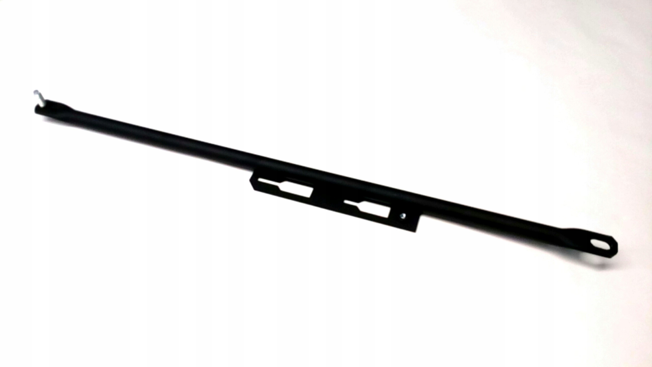 Volvo XC90 II pravý držák předního nárazníku 31651558