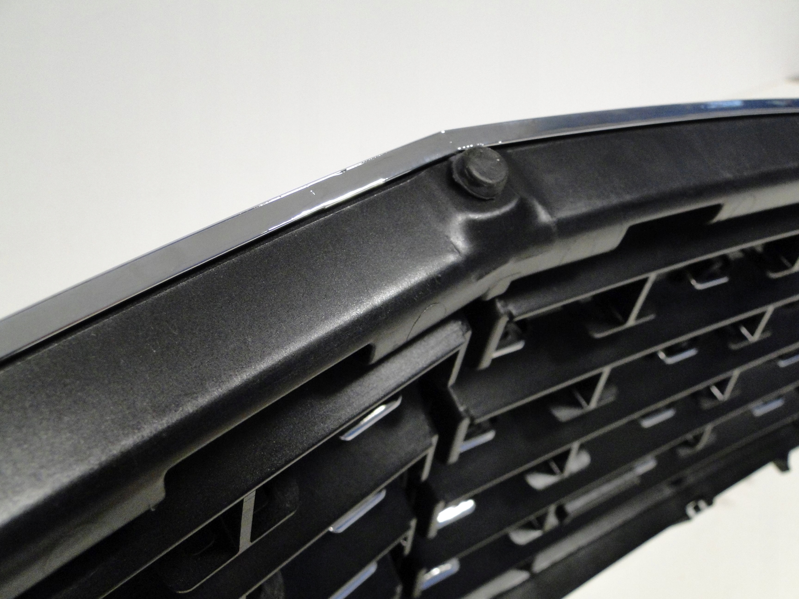 MERCEDES S KLASA W221 221 PRZED LIFTEM GRILL ATRAPA BEZ RADARU Wersja Europejska