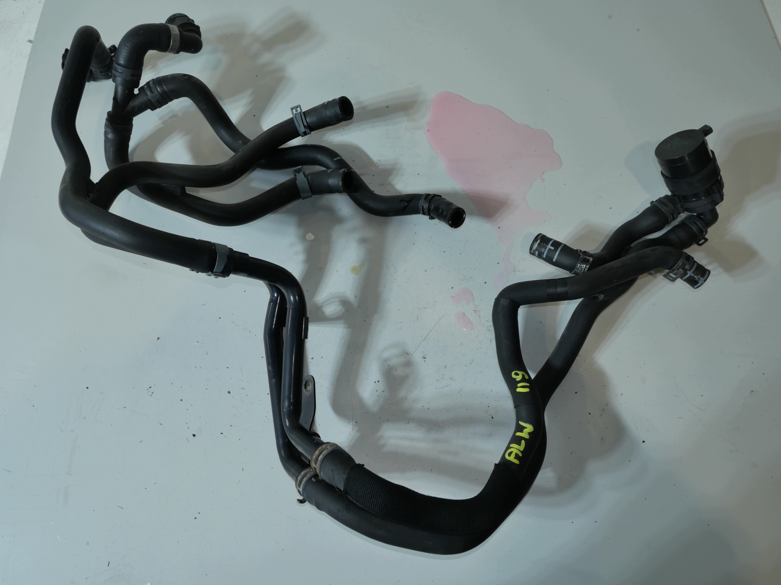 VW SKODA SEAT AUDI pipe hose wiring 08C121151D
